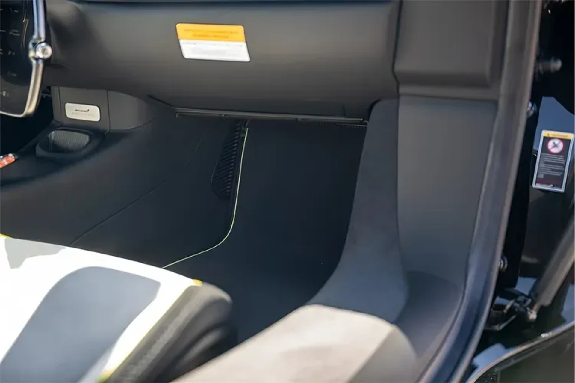 mph043_1774821445_s_Sp_TP_6b1z_HK_57_K5v_med_8ef2612c7d