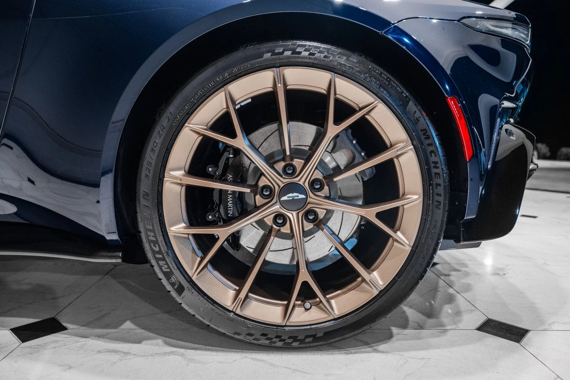 mph043_1792768116_New_2026_Aston_Martin_Vantage_S_1778078378_01e95d9785