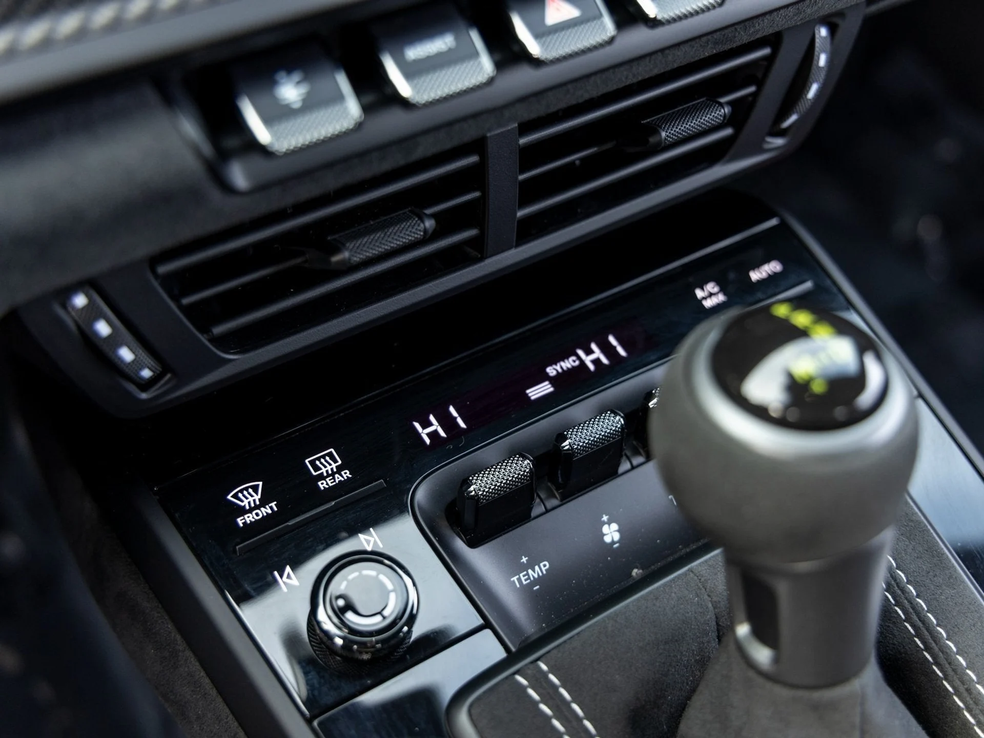 mph043_1793121023_44_a8e04d251c