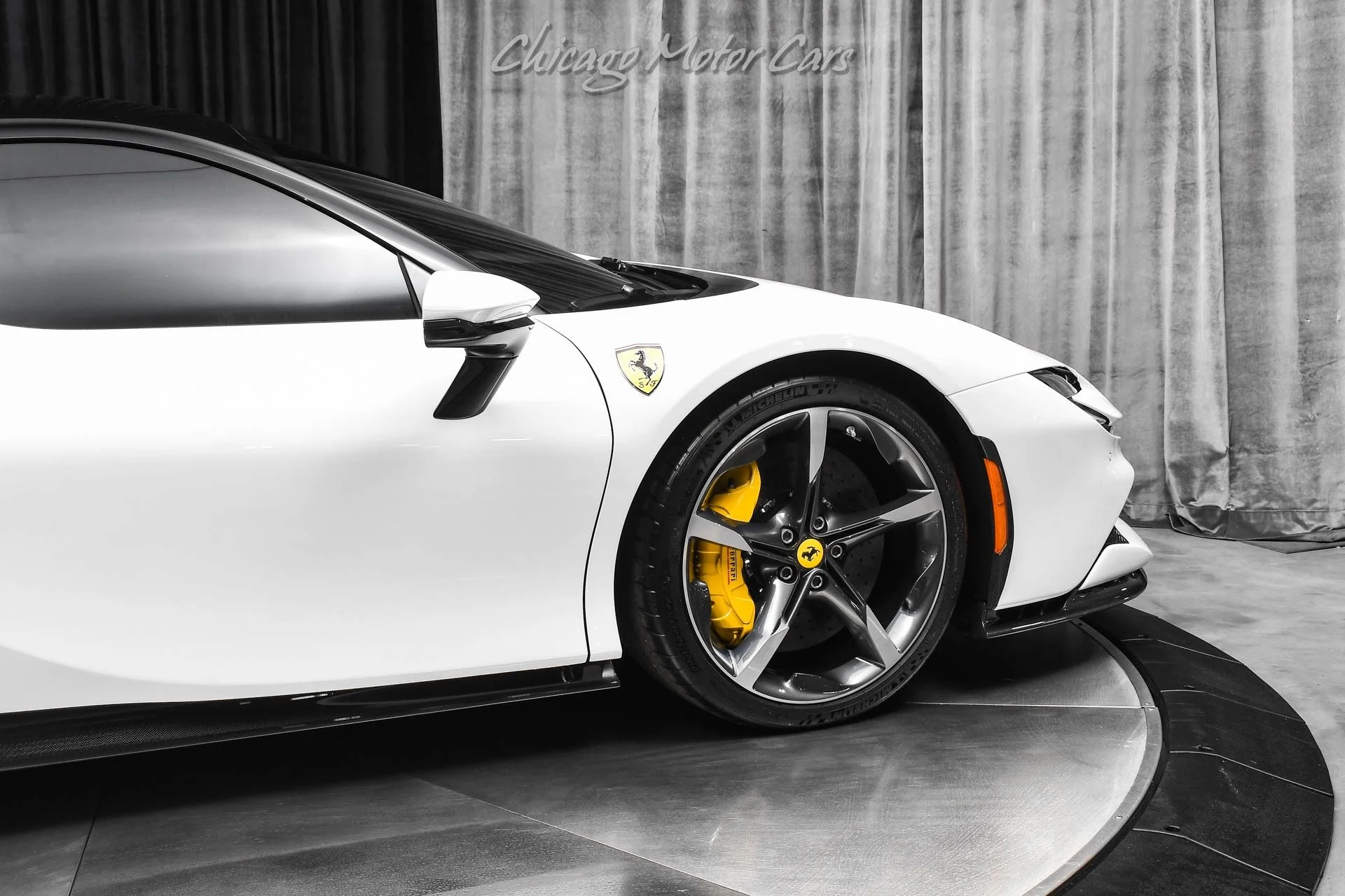 mph043_181625623_13227_p44_l_cf039ca820