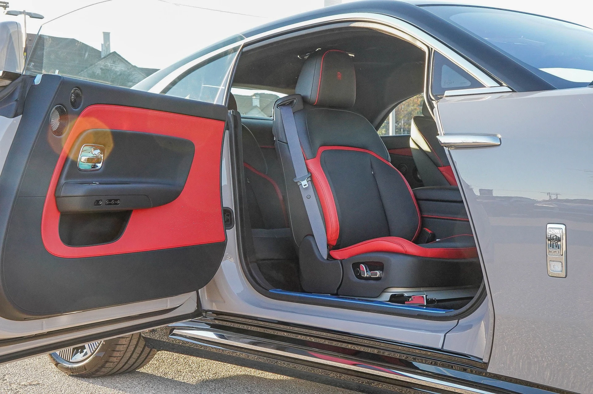 mph043_1853464166_Hi_Tech_Luxury_Imports_LLC_SCATK_2_C07_TU_234137_image_43_61bd4bd798