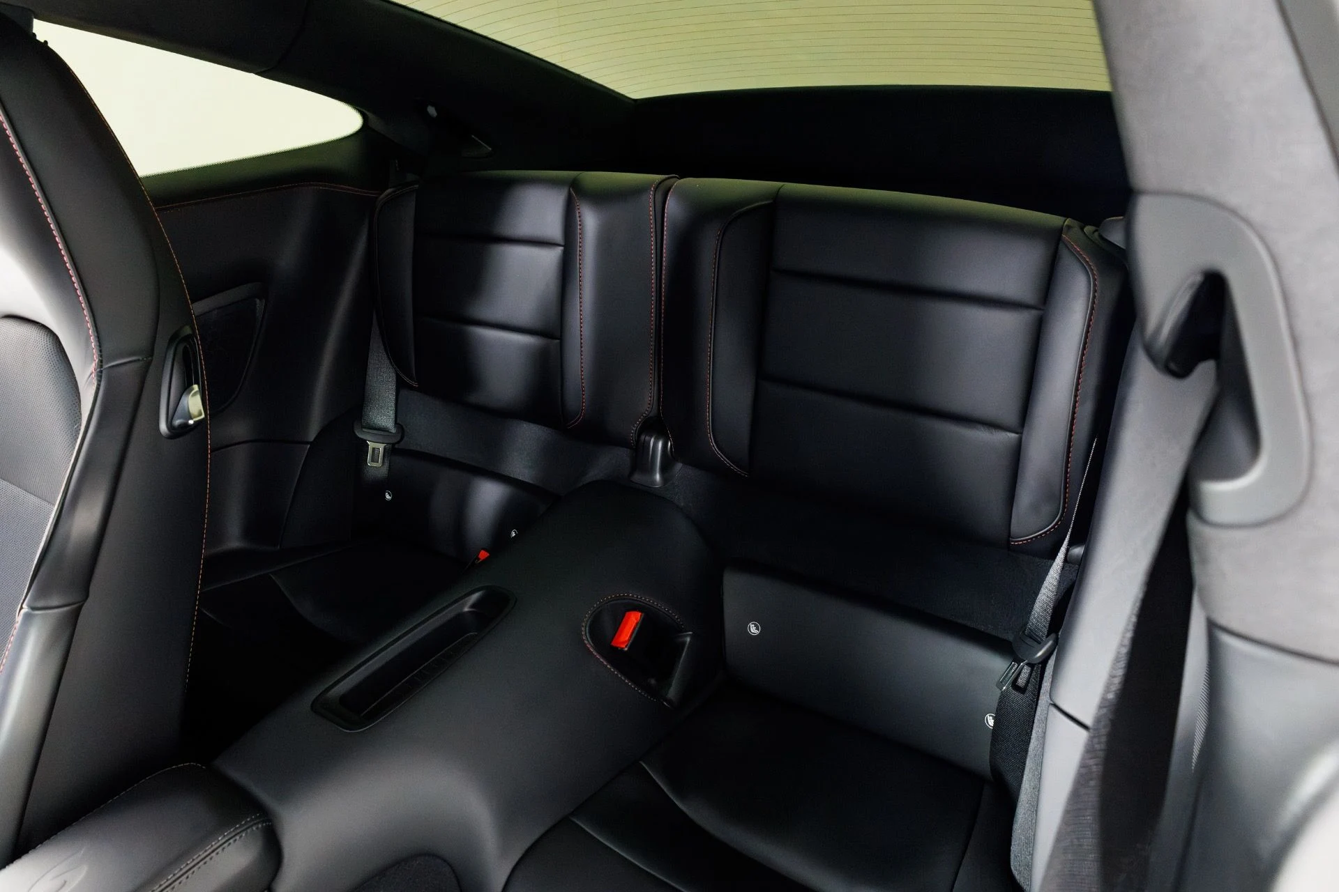 mph043_1855321208_Used_2019_Porsche_911_Turbo_S_1769802422_440032aa22