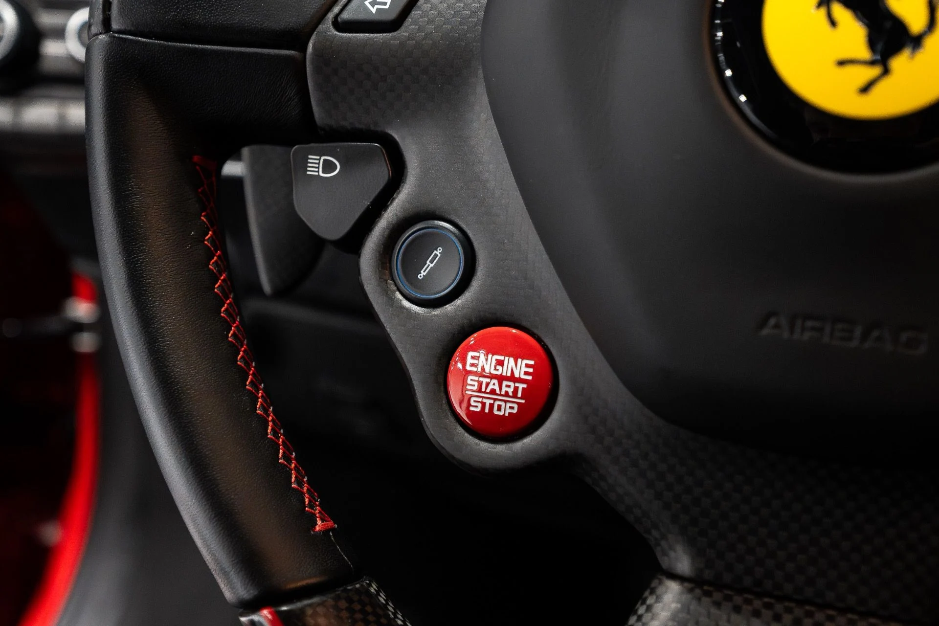 mph043_1861349118_Used_2020_Ferrari_488_Pista_1758067154_b779ecc829