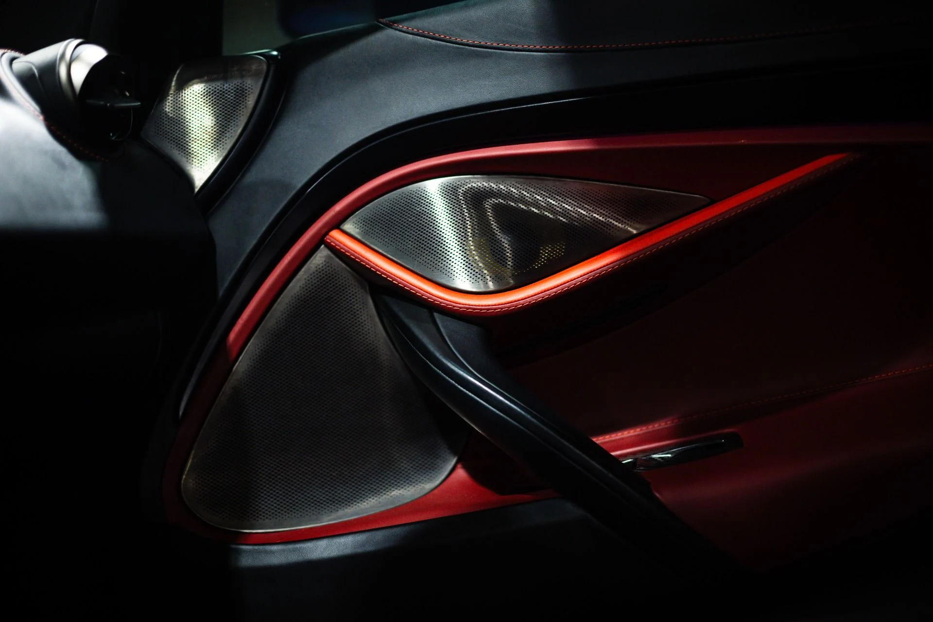 mph043_1867640694_Used_2018_Mc_Laren_720_S_Performance_FULL_Stealth_PPF_Elite_Paint_1016_Vossen_Novitec_Mods_1793375364_5383746cd4