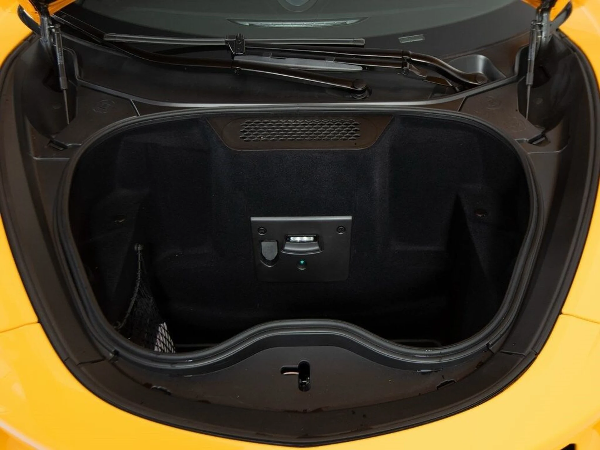 mph043_1873546646_8d9d5dd6f7d376139b92704af8646d84x_19a4432fd4