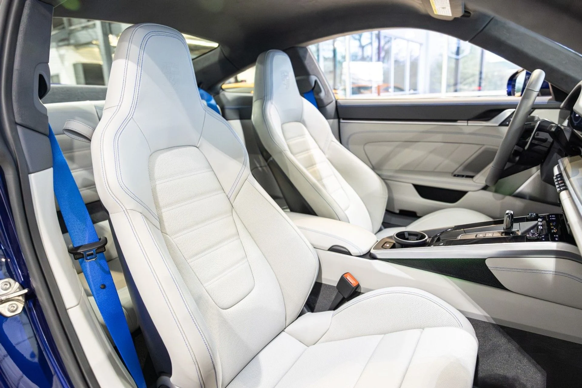 mph043_1881212060_fg_050a2a6502