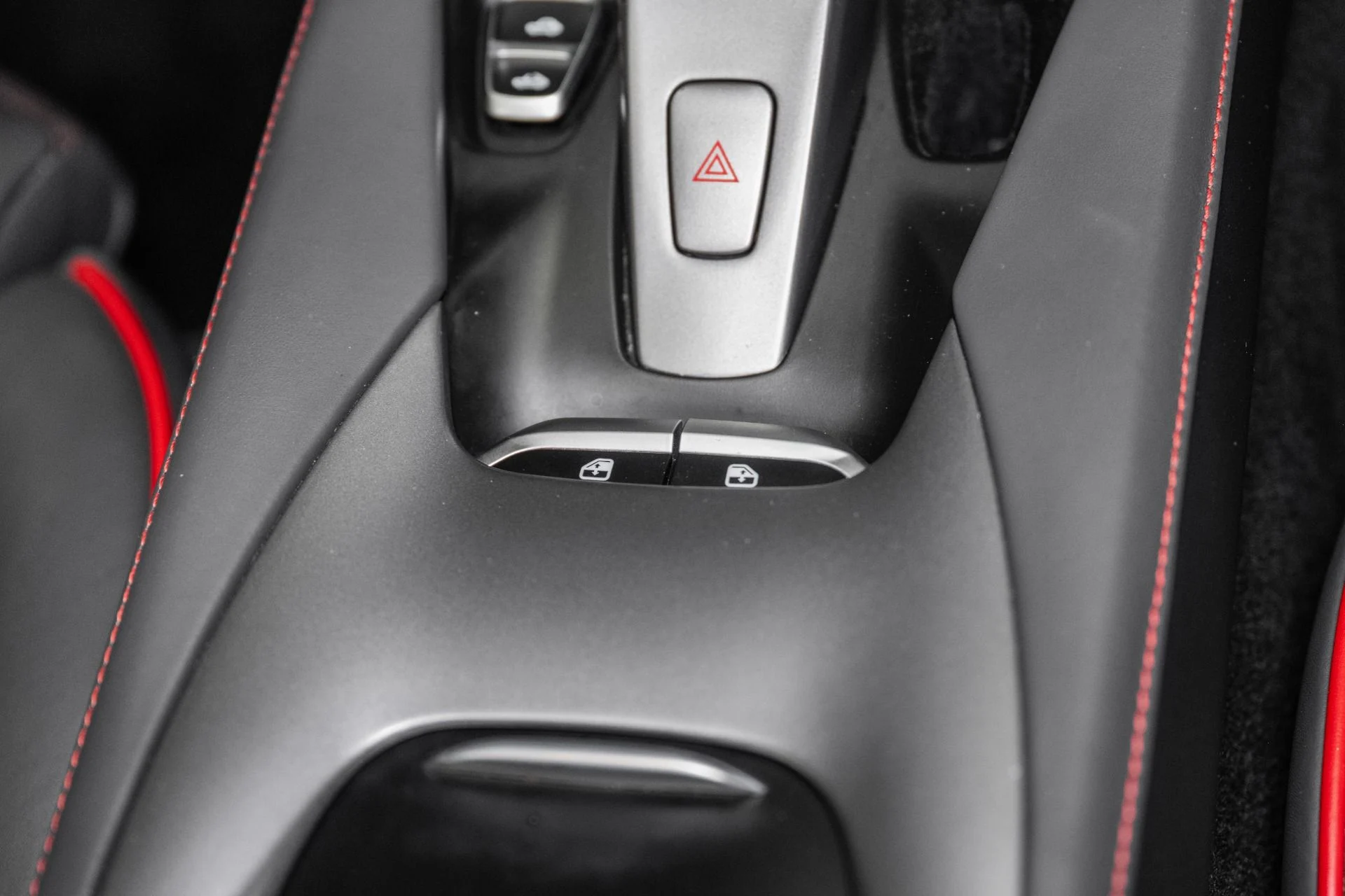 mph043_1902429326_Used_2019_Ferrari_Portofino_1780718714_e42ee5277f