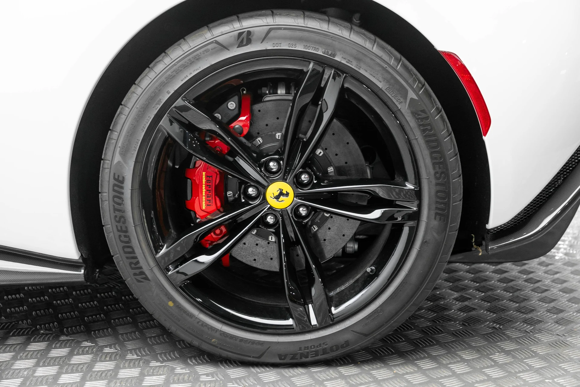 mph043_1924399292_8c9ac6766feb4b6f8b39f1fd0de0d47e_e411aa8973