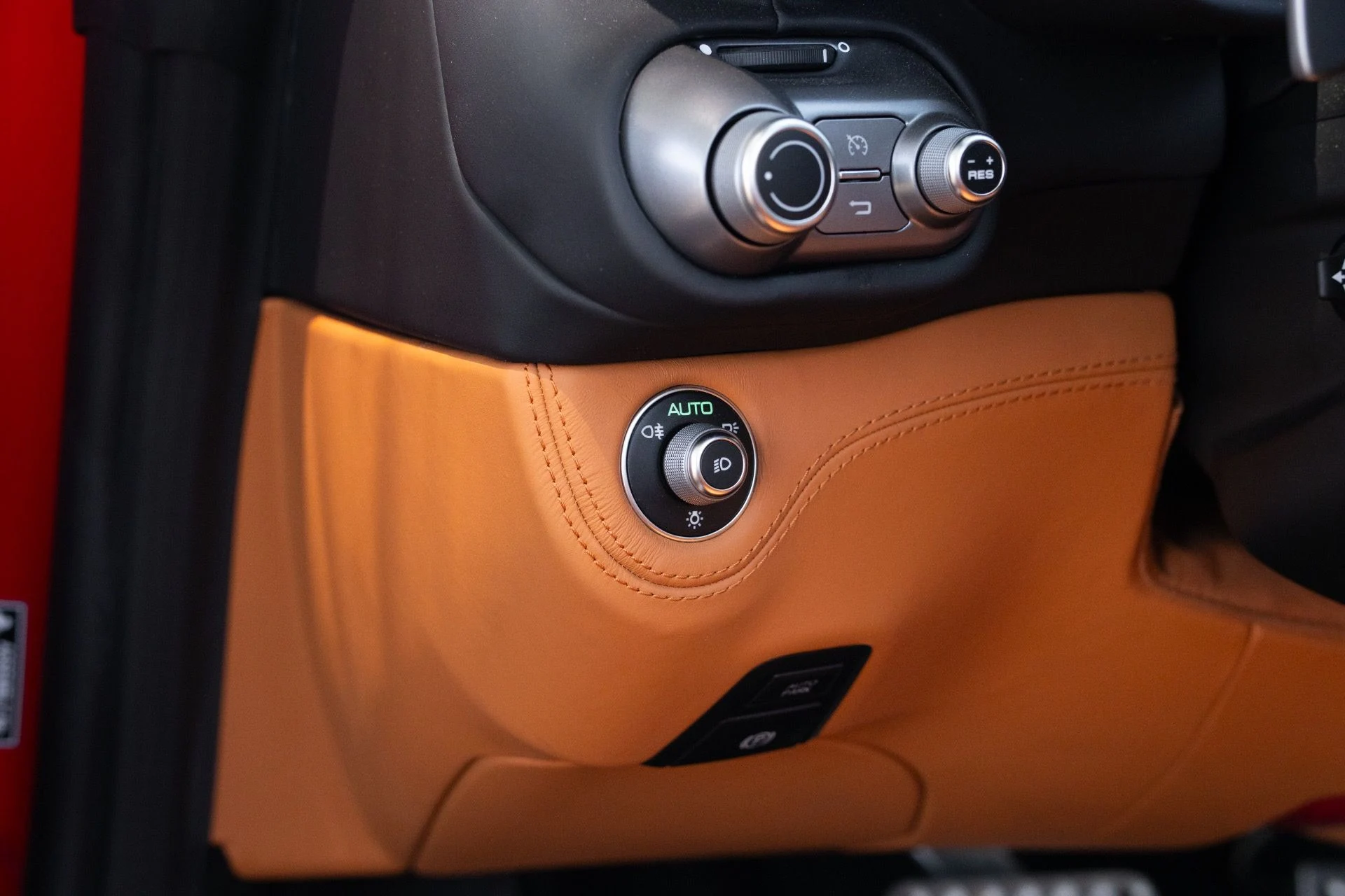 mph043_1927584885_Used_2023_Ferrari_Portofino_M_1778867295_f6c109975d