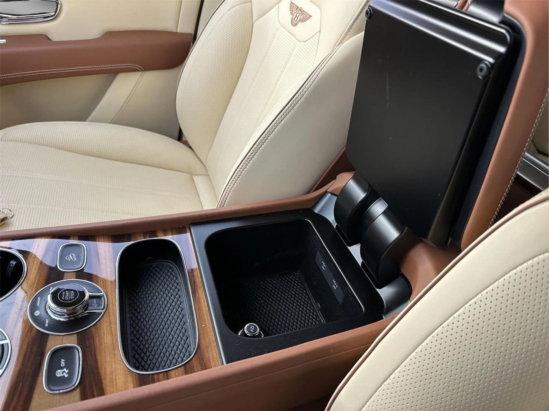 mph043_1953303248_e2f3b1043c5a11da34d9e0c13f775396_f4cd57ec74