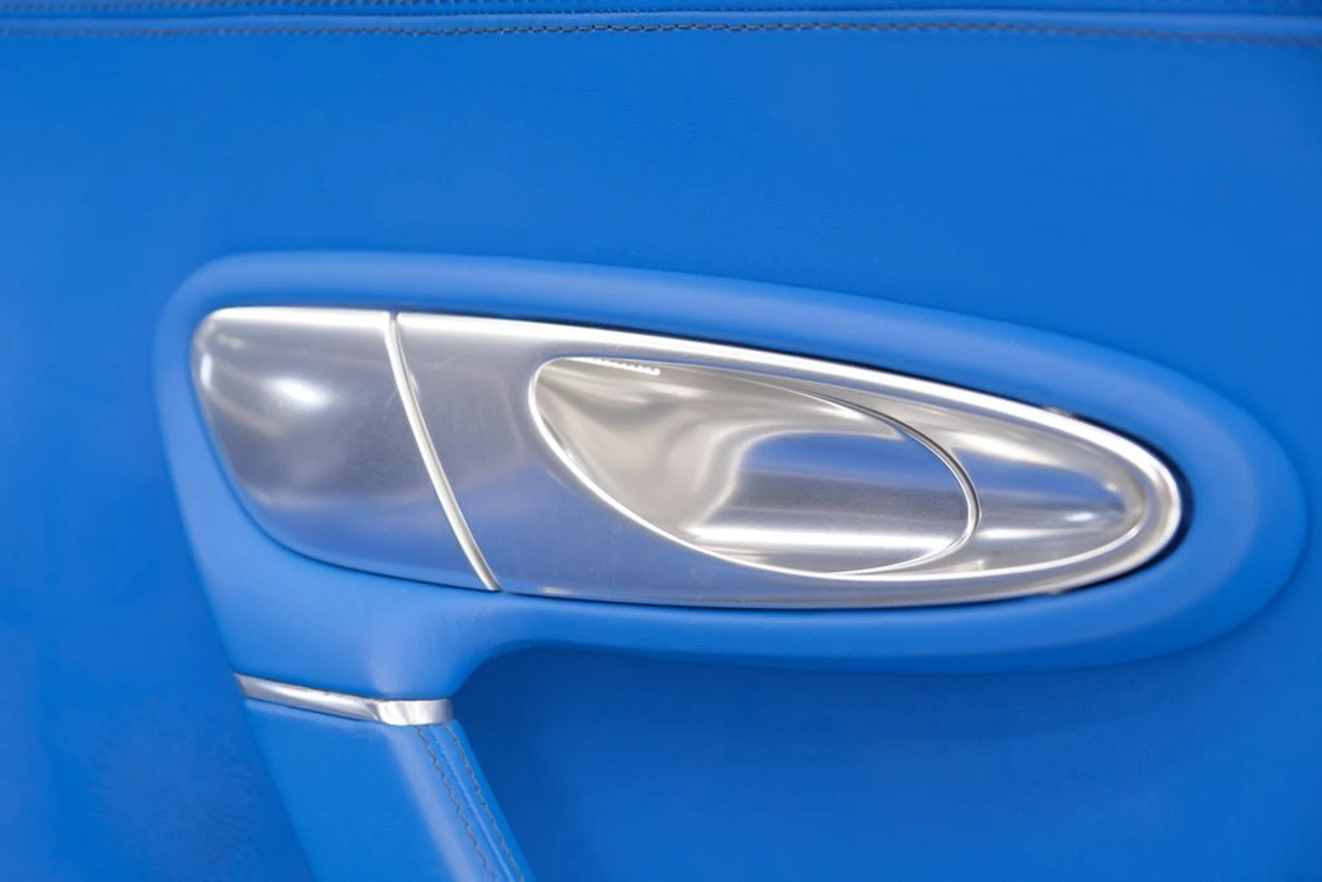 mph043_195563591_036a6b4aadec2ffc0dcd931c19c3eb9a_c611b3d302