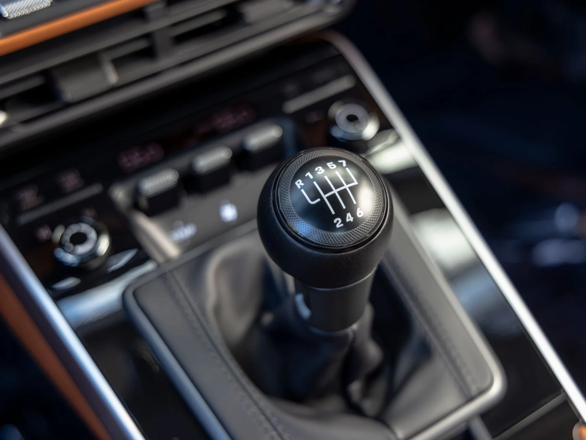 mph043_1956279638_44_6bcb7ee25f