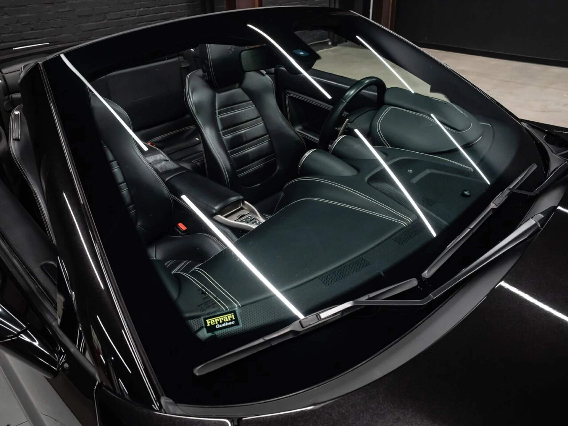 mph043_195846369_ferrari_california_2011_1583553d16