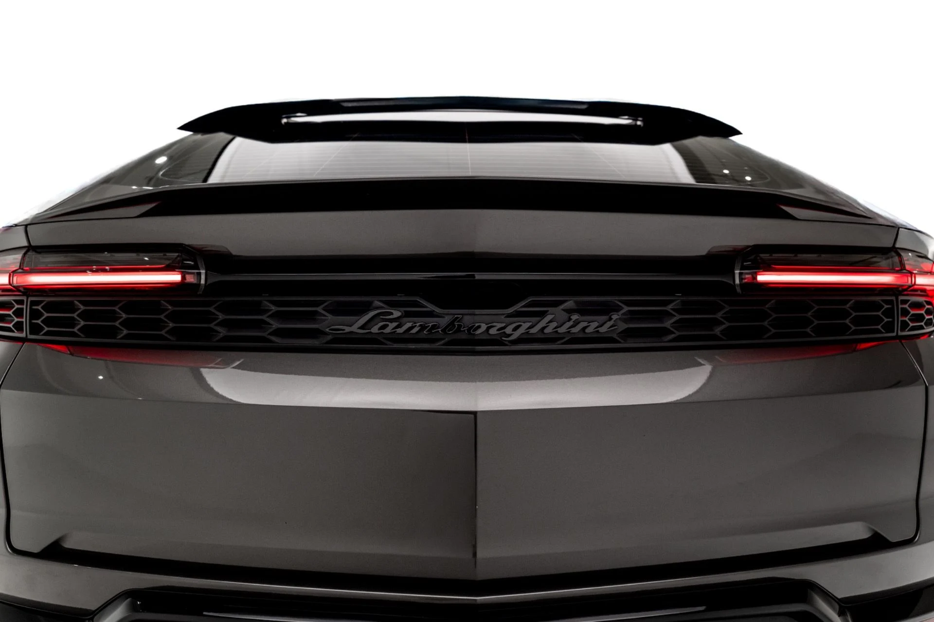 mph043_1976566451_Used_2025_Lamborghini_Urus_SE_1792099587_92f7d3fbc9