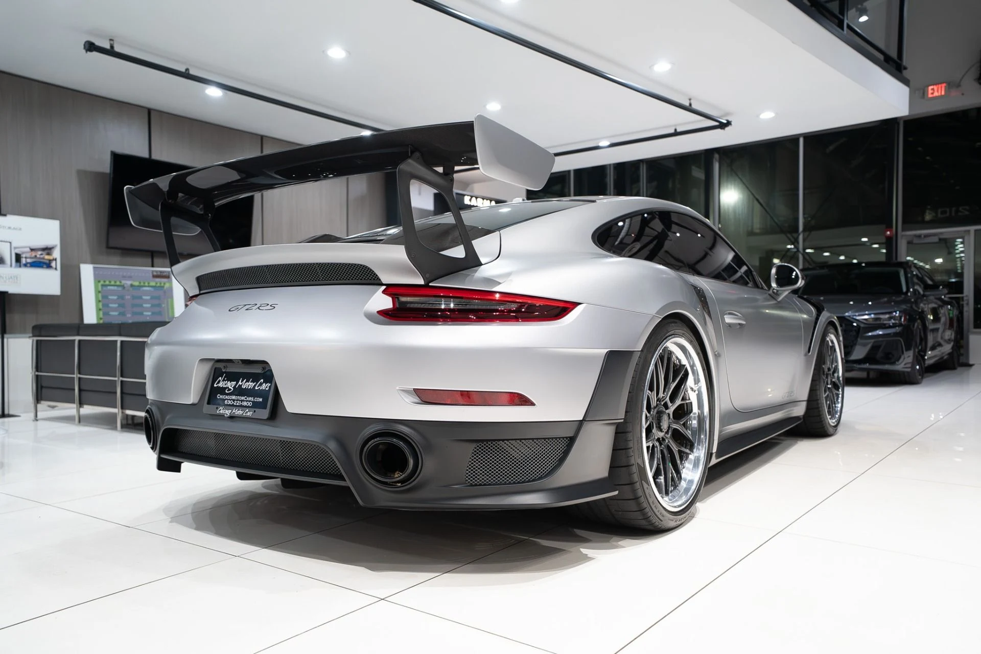 mph043_1978497542_11863_p44_l_f09ba10821