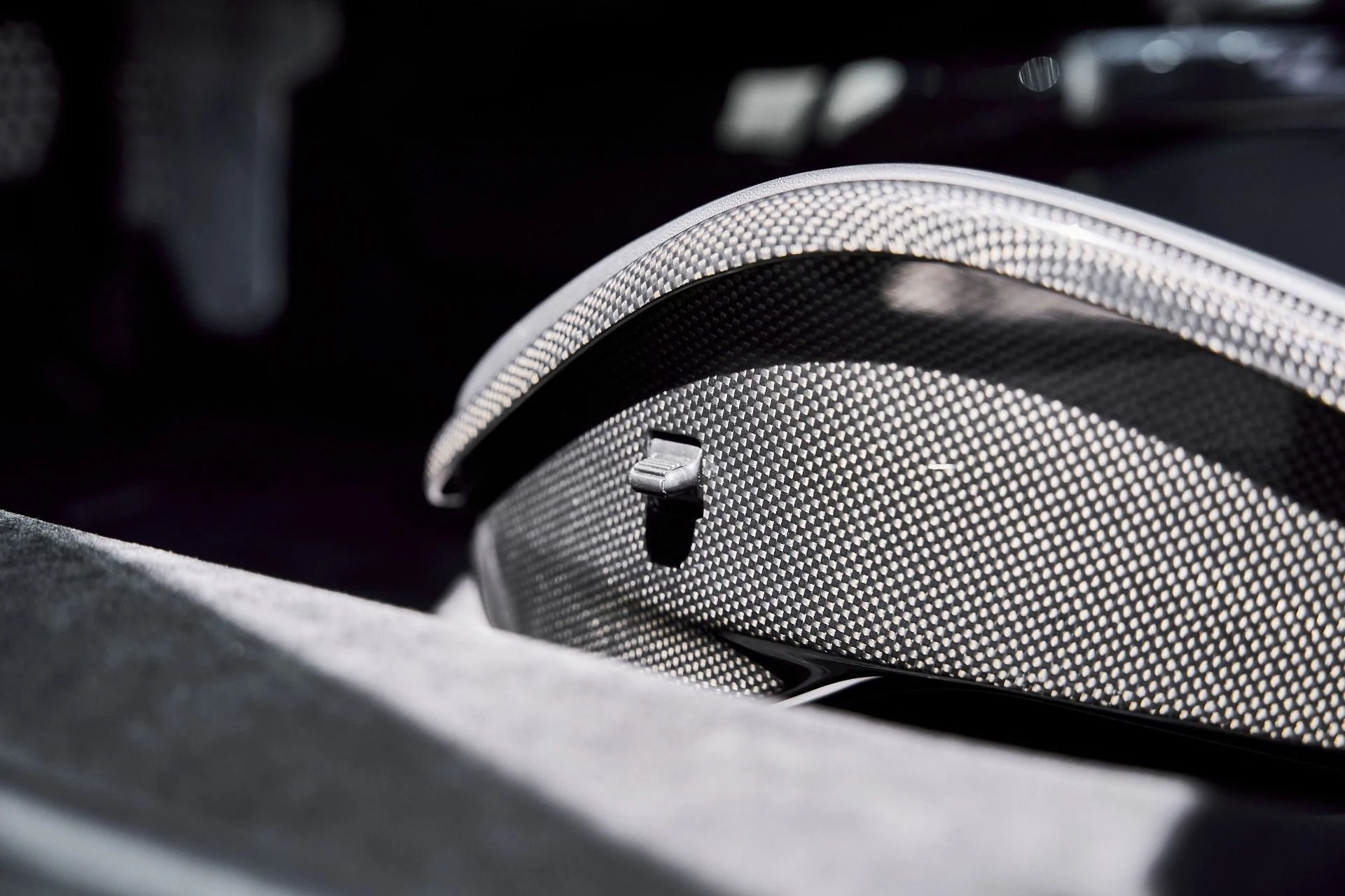 mph043_1988437889_Used_2022_Ferrari_296_GTB_Base_1776124647_4ae7377bff