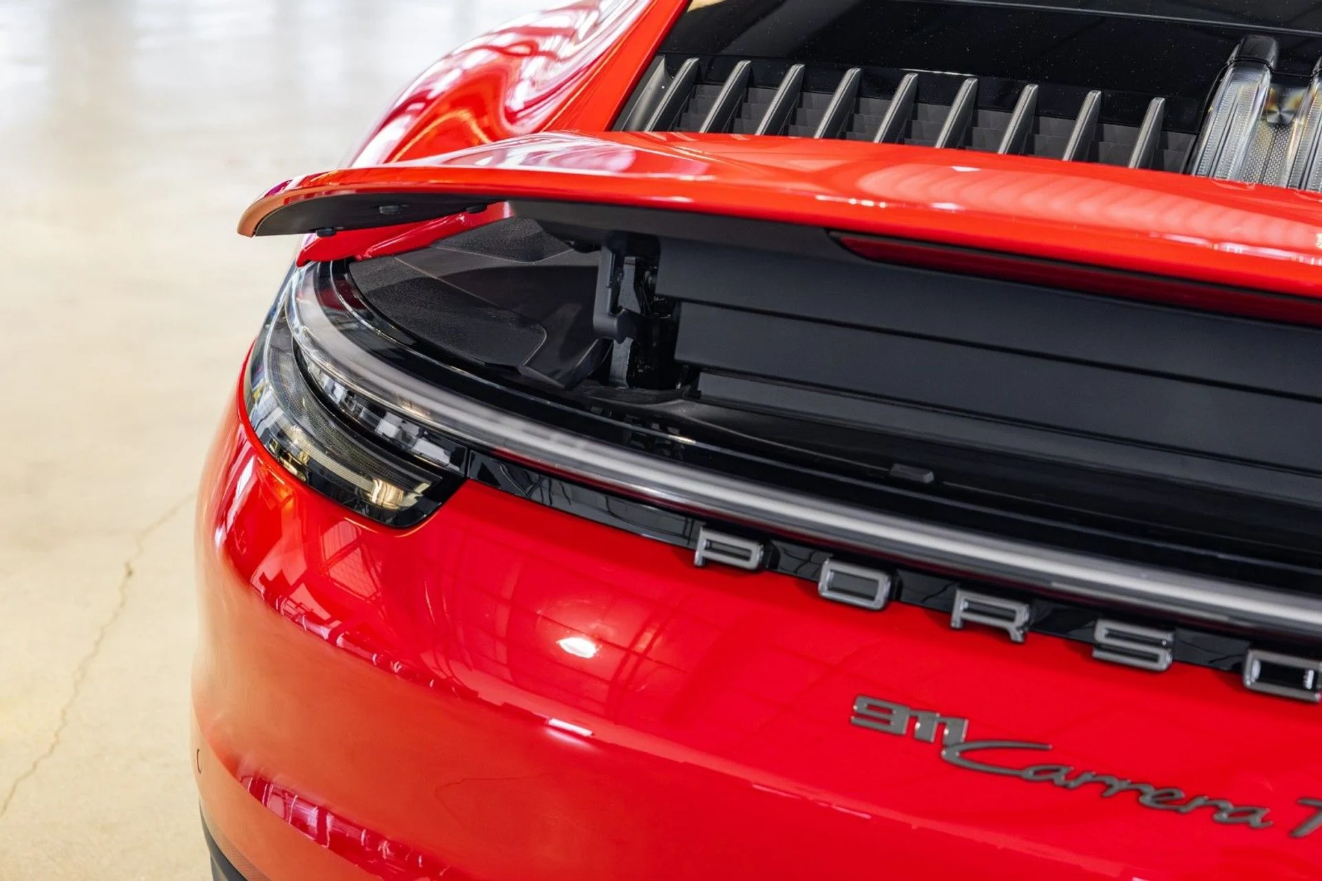 mph043_199168774_q_Q_daed56db68