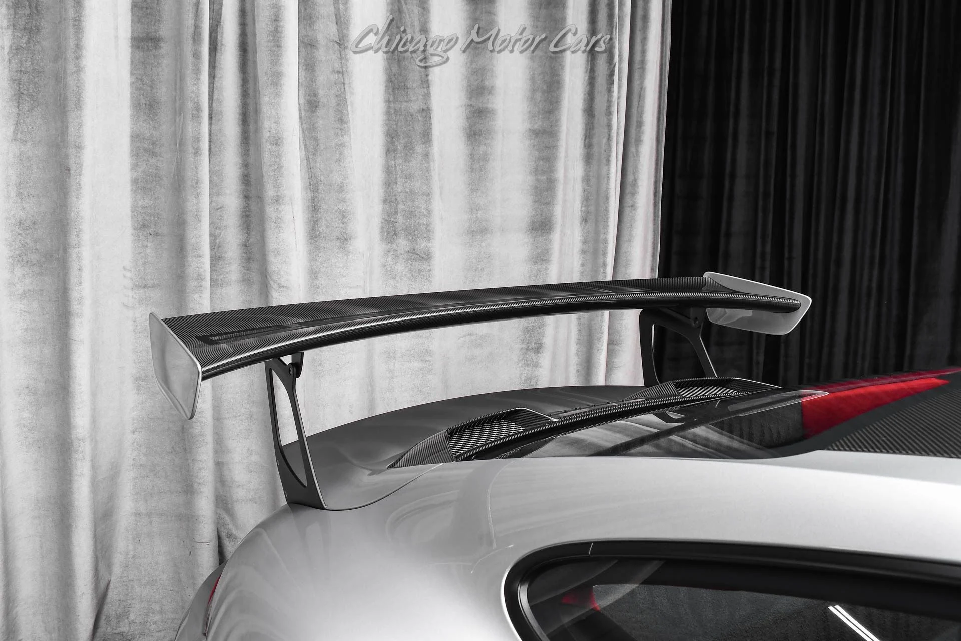 mph043_2006466901_12960_p44_l_88b4d1efa4