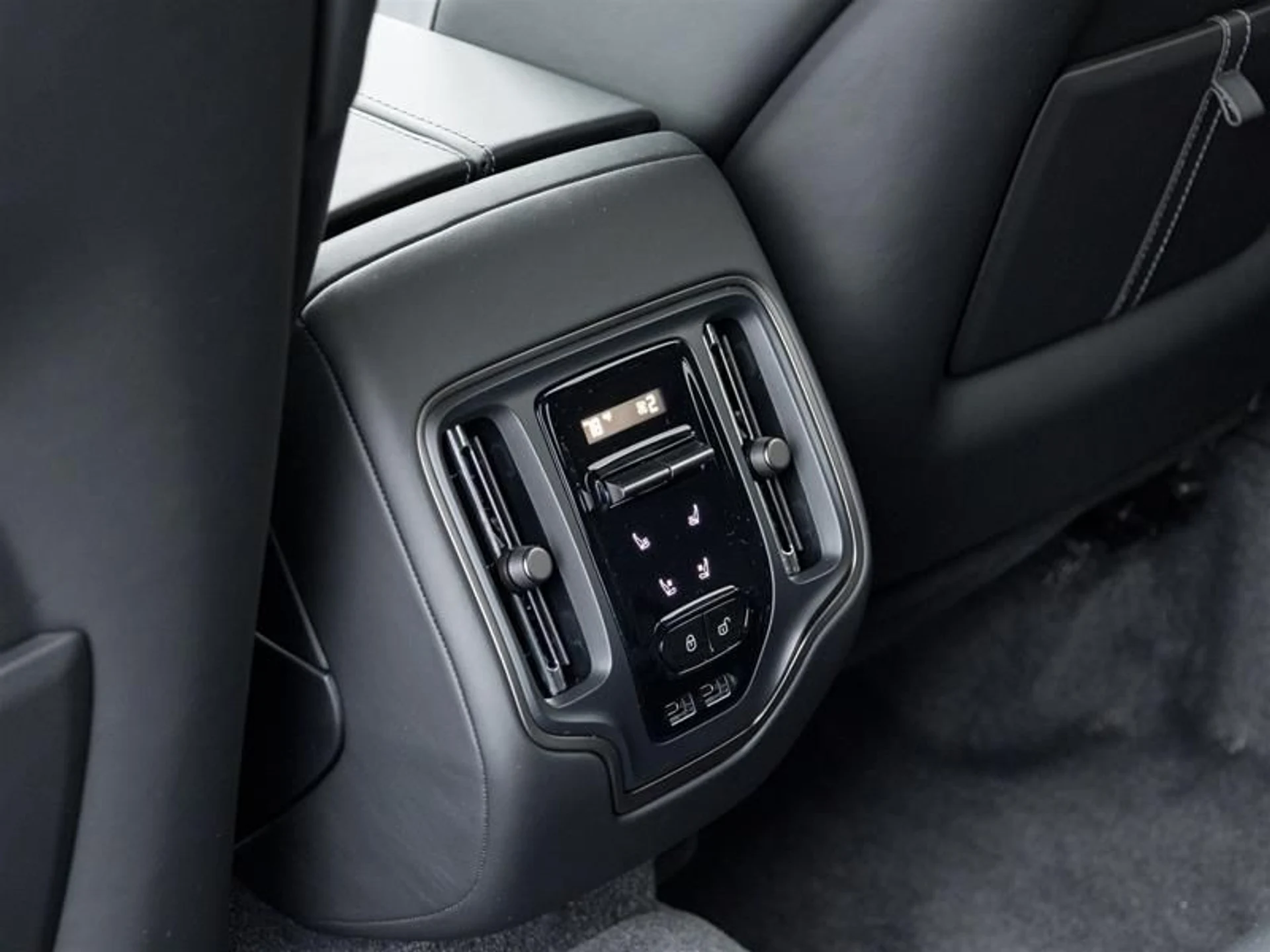 mph043_2012616247_pdvfrm00_6966ddf80f