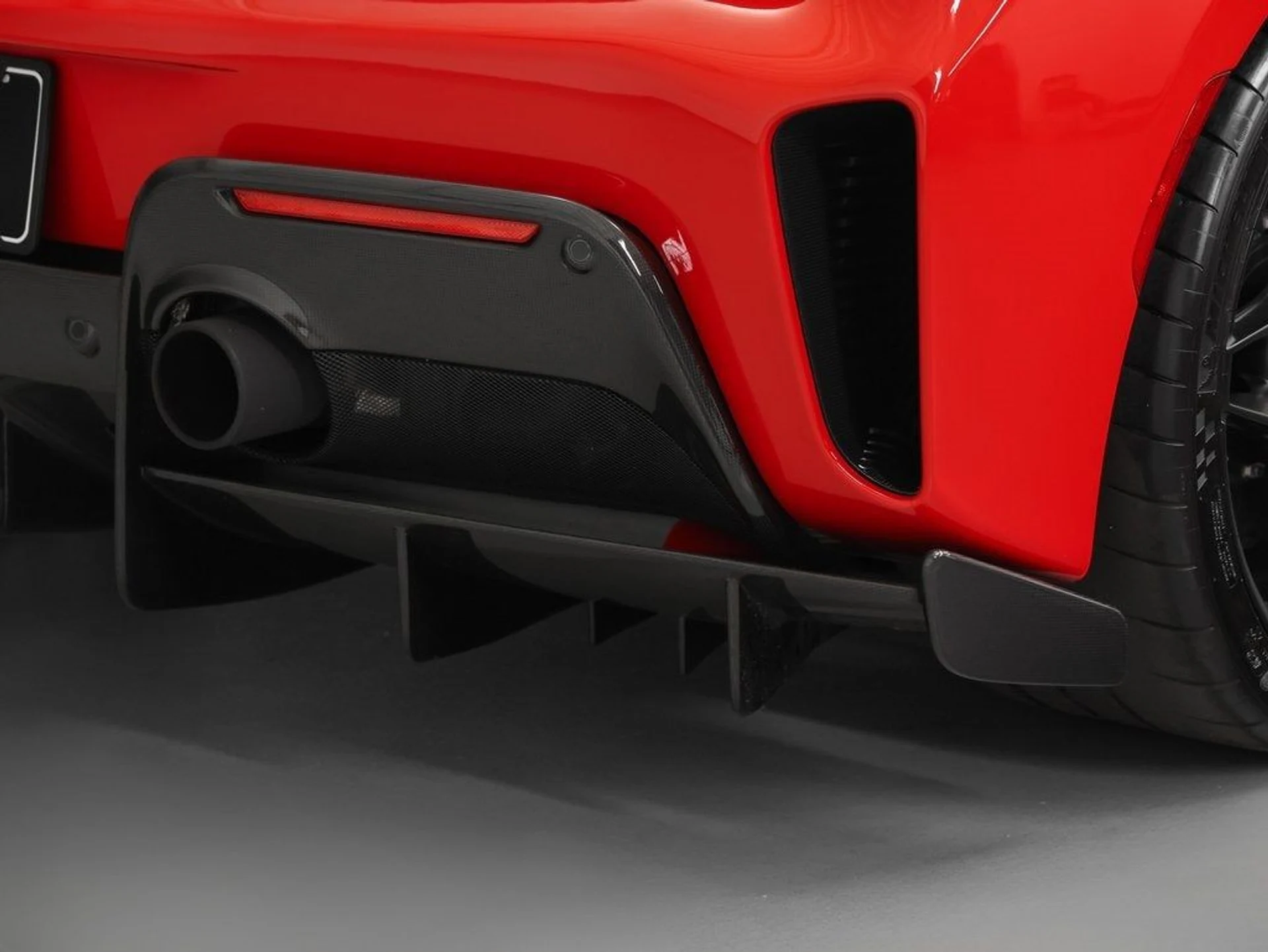 mph043_2022995423_44_b05ecb4857