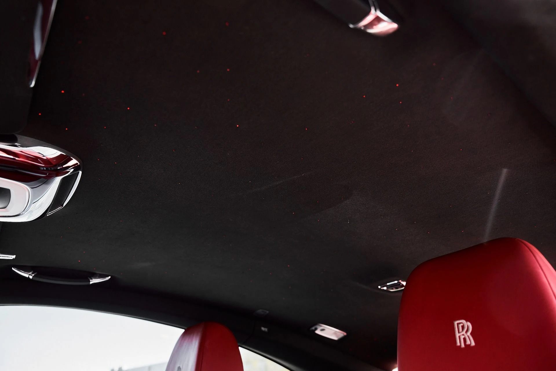 mph043_2024175878_Used_2020_Rolls_Royce_Wraith_Base_1775285225_2107d75267