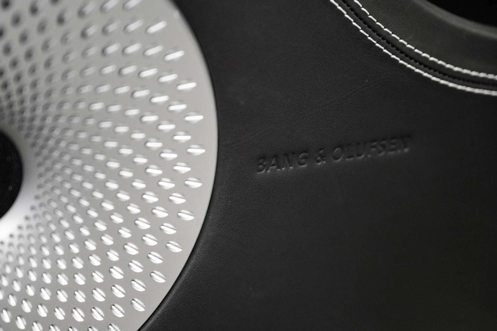 mph043_2032451438_Used_2021_Bentley_Continental_GT_V8_1769141649_707fe3694b