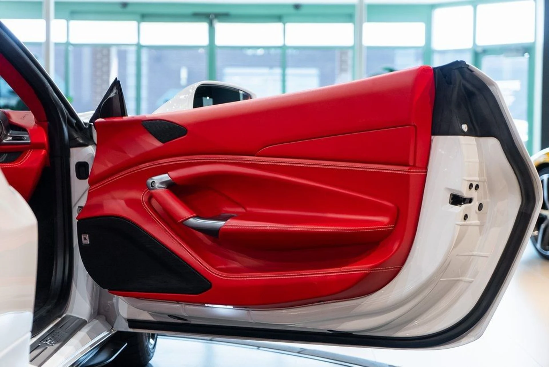 mph043_203563384_57e601913e24f53927191259094fcc33_70f3f68995