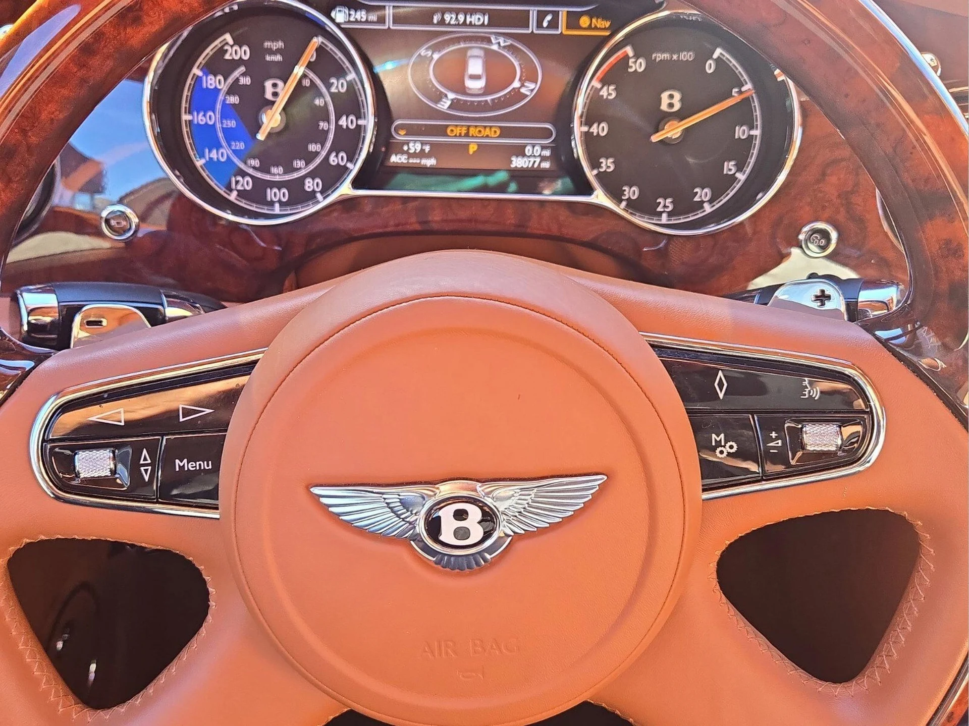 mph043_2045901347_a468005d739529eb89d8976cbac36214x_a9b8ee642e