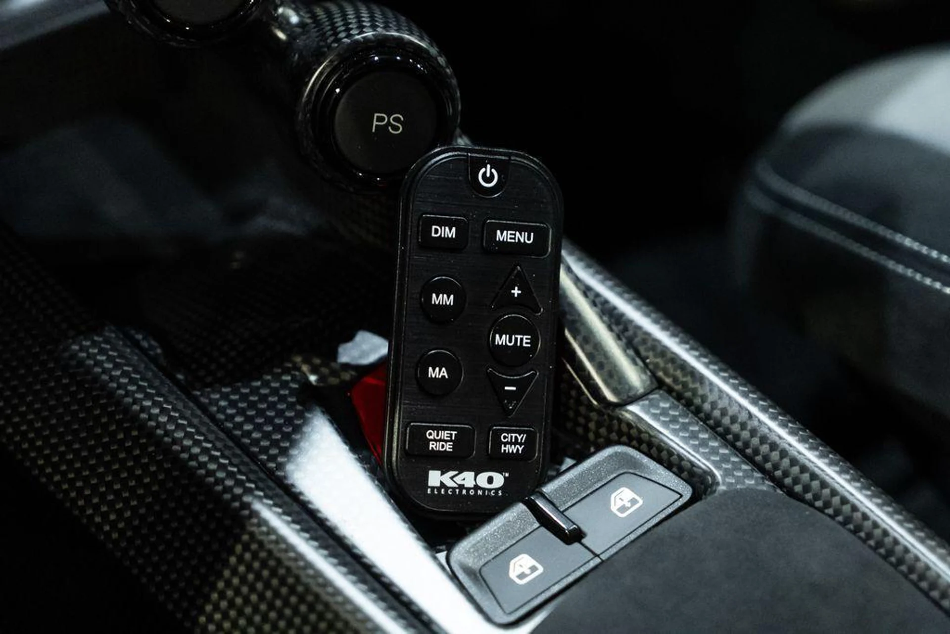 mph043_2051456184_s_Fz2yl3o_EFP_He_Hs_Ol_Xc7xp_Us5_Mk_7249ccb292
