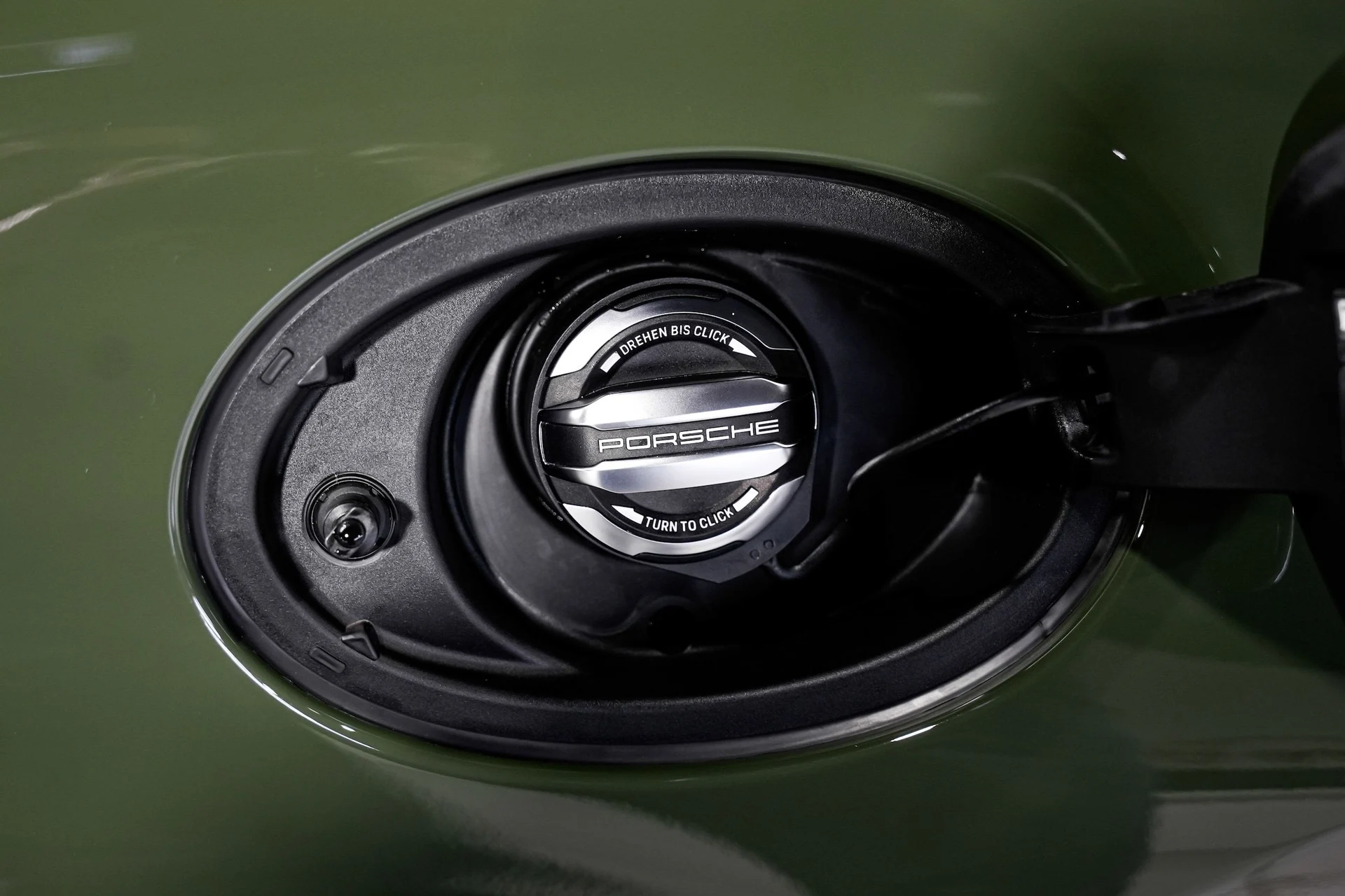 mph043_2052419622_843af7bcef408251408c43d24b0f0572x_c475bcb597