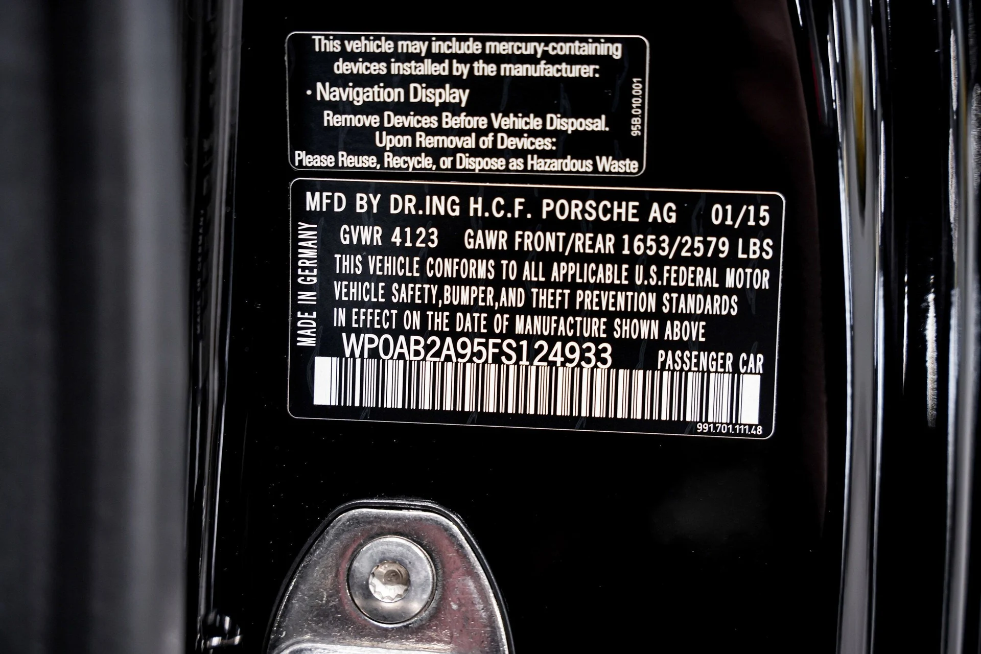 mph043_2074007273_5c5558c2e6ac76615d9db74477d503a1x_2b0bdc03d7