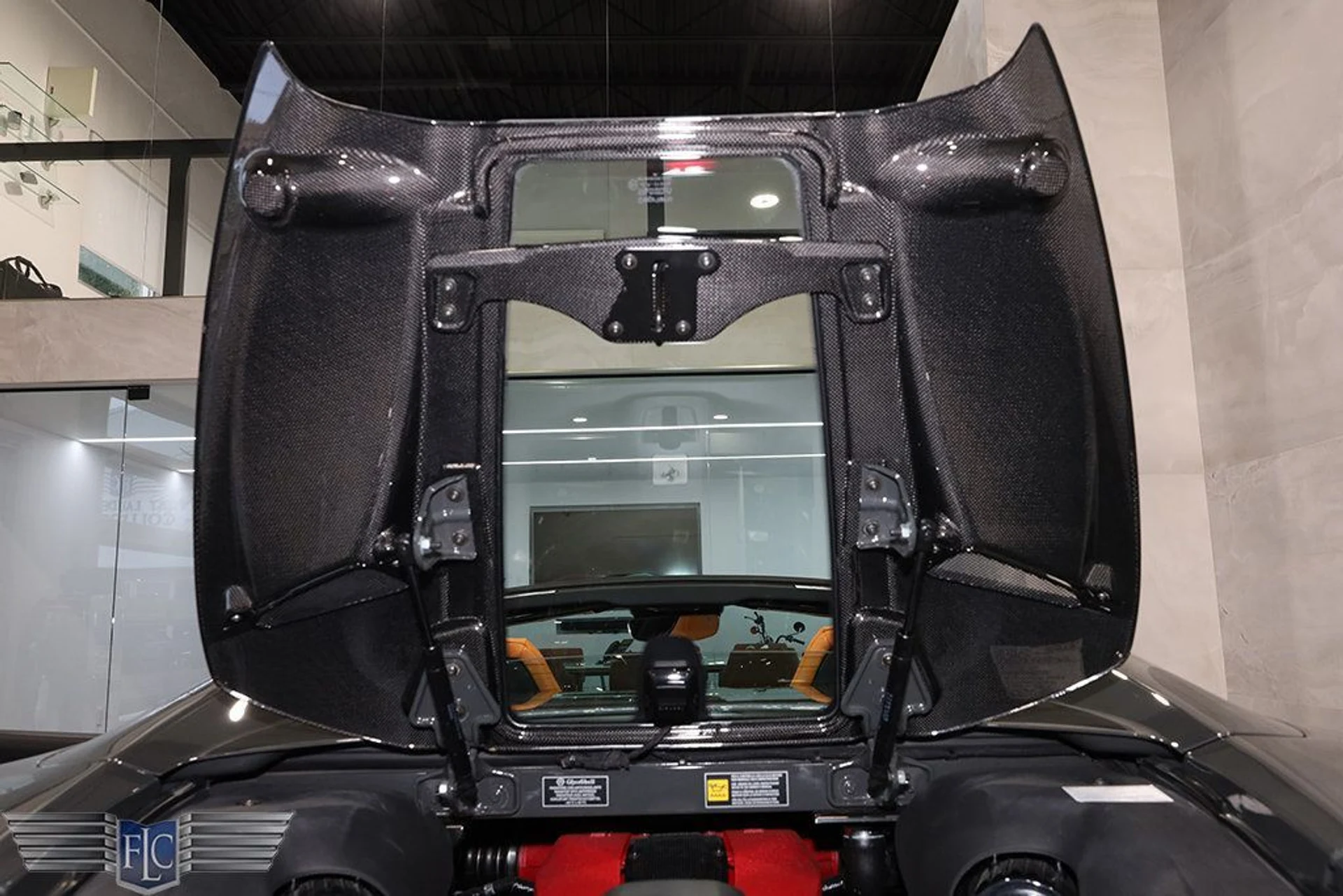 mph043_2100949680_used_2023_ferrari_f8_spider_convertible_9689_22975625_44_1024_9519643304