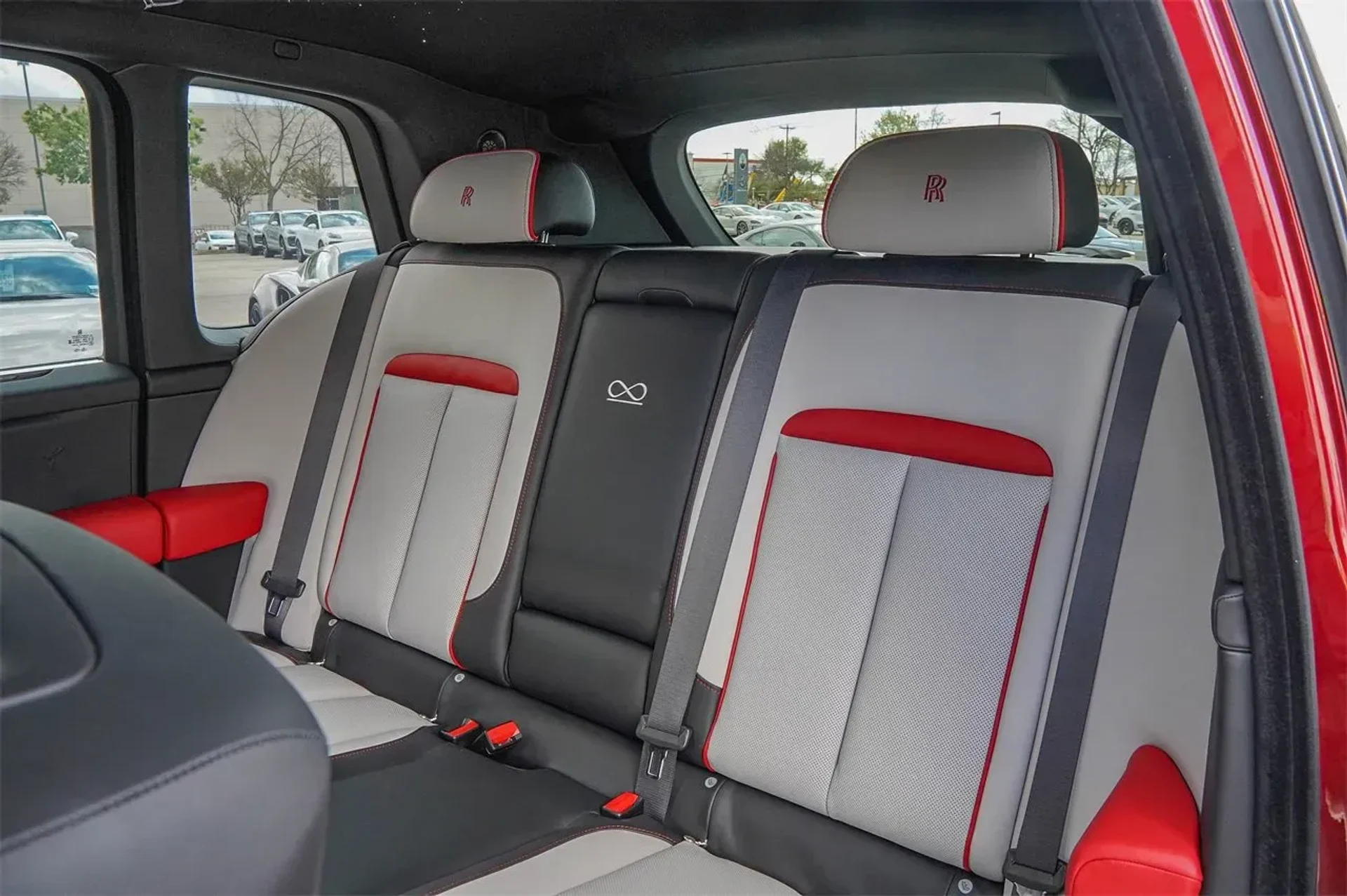 mph043_2110972704_88853657a3564723bb88044032bde6a7_02015b4750