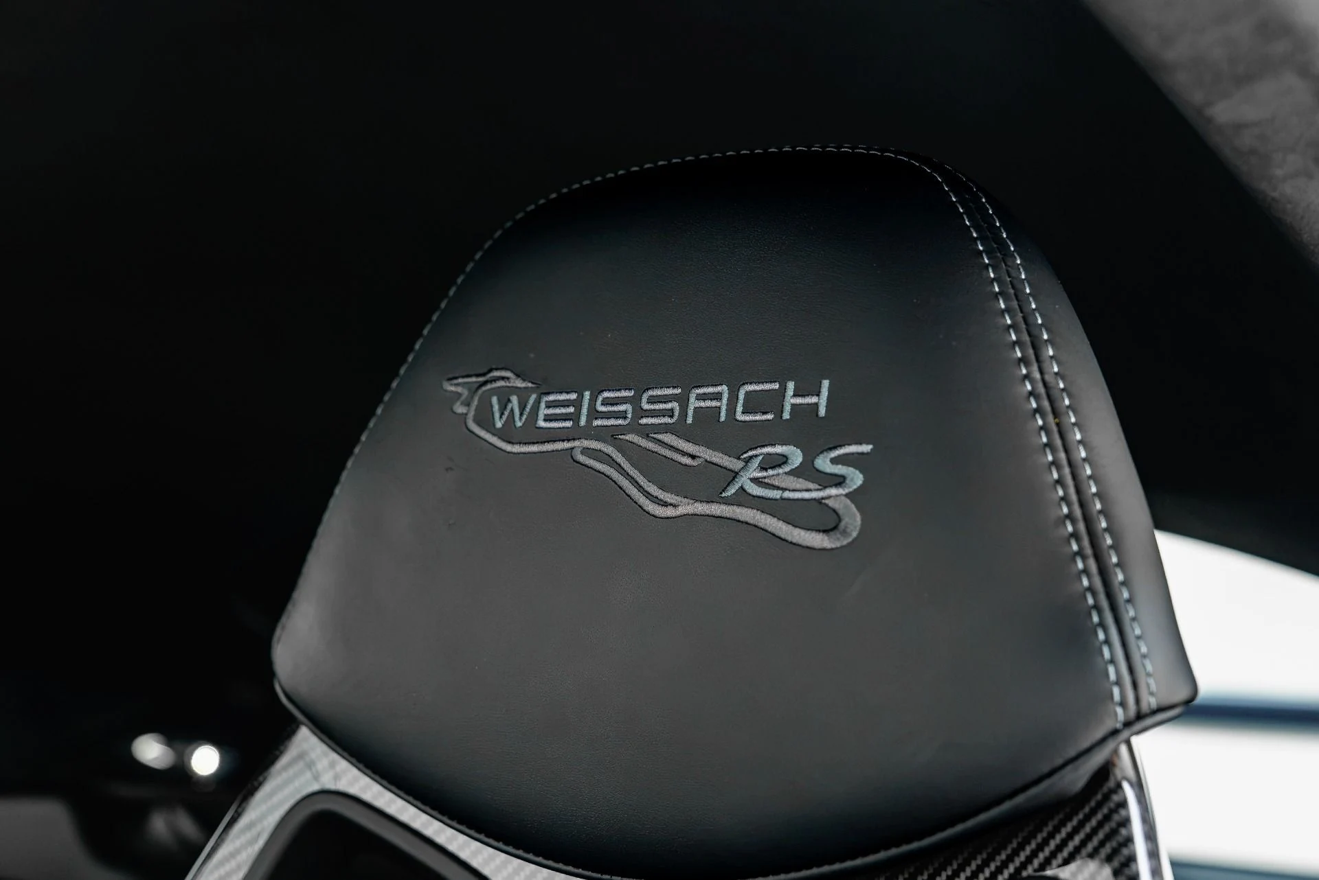 mph043_2128463441_Used_2023_Porsche_718_Cayman_GT_4_RS_1785194096_167f1b6a52