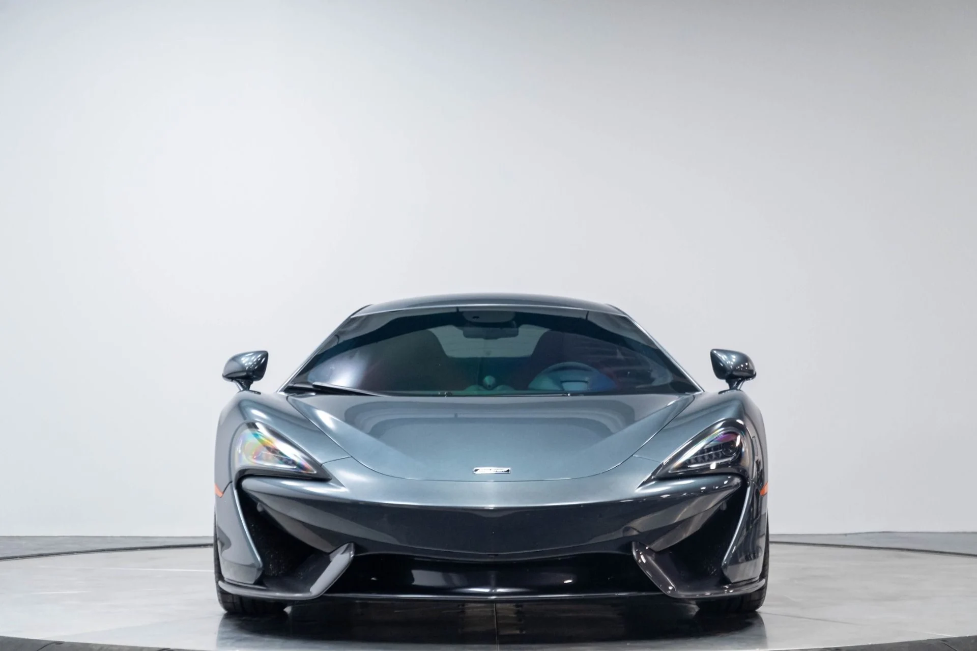 mph043_2131872130_Used_2019_Mc_Laren_570_S_1783628285_7f3f2633e6