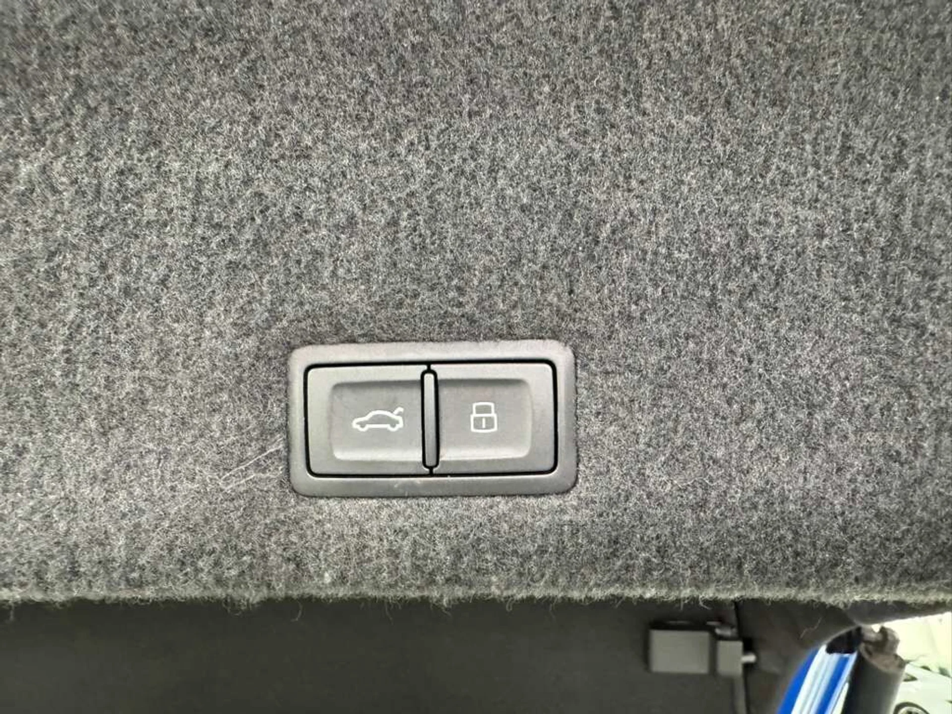 mph043_2132900805_38889eba3d2e1714e159422fe804caa4_7710c79d89