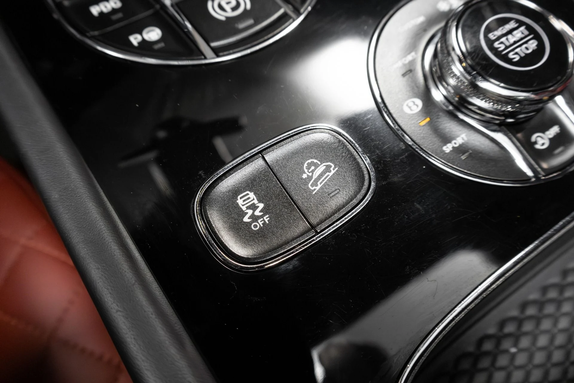 mph043_2145793198_Used_2017_Bentley_Bentayga_W12_1763489562_62a5867946