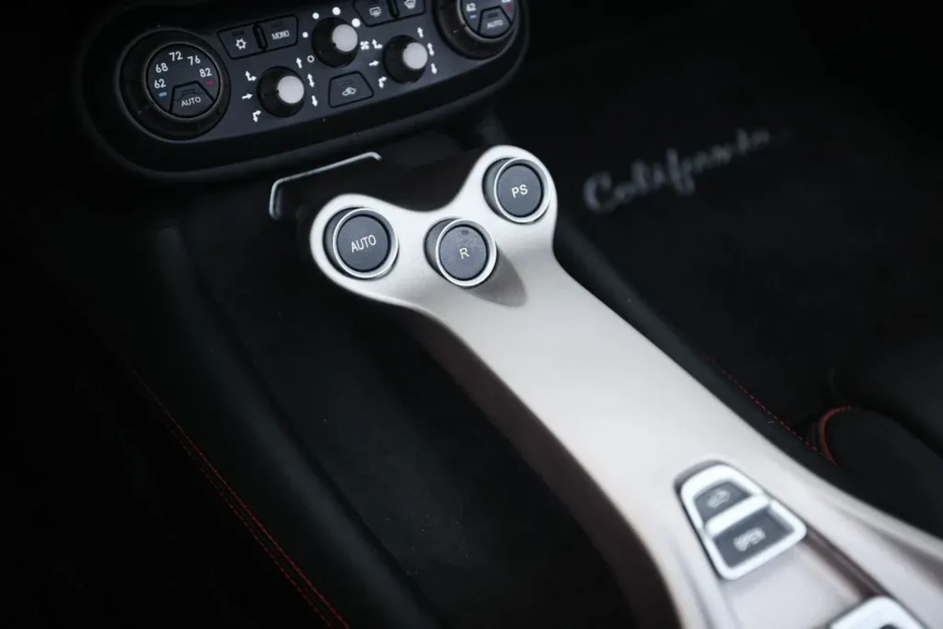 mph043_215353578_9a65fb025f7454d3b02ec0bf0cd9544e_8703eb9a82