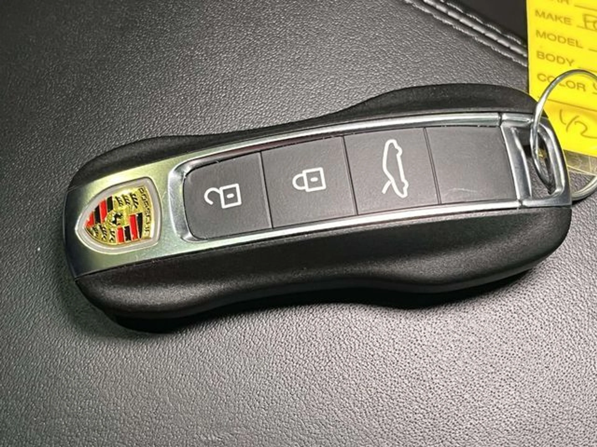 mph043_2155764486_7439c83623510b7cf64714f4d4aadd01x_51a82a8ae5