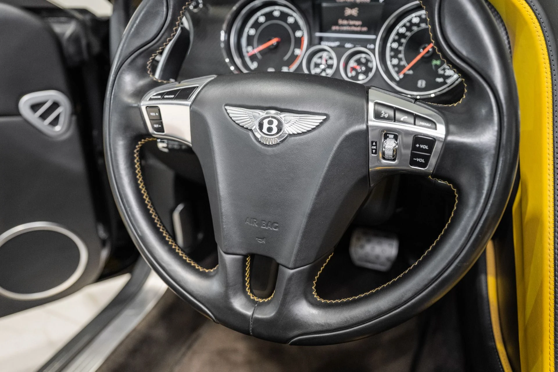 mph043_2164609162_Used_2017_Bentley_Continental_GT_Speed_1778006280_b9ef135bca