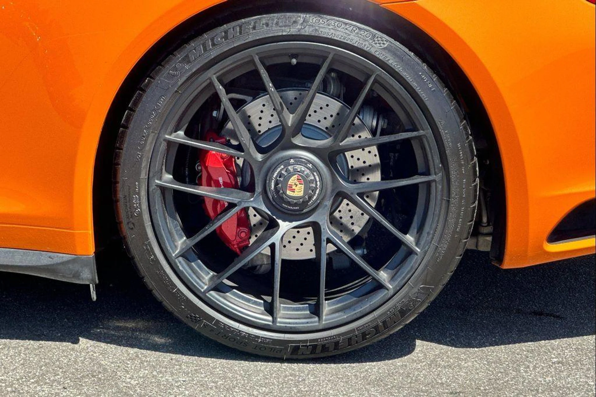 mph043_2174599068_42_GKDNNN_305p_MZ_3_A_Tc_Y_Byq_C3_Fk_Y_d4bd6ca960