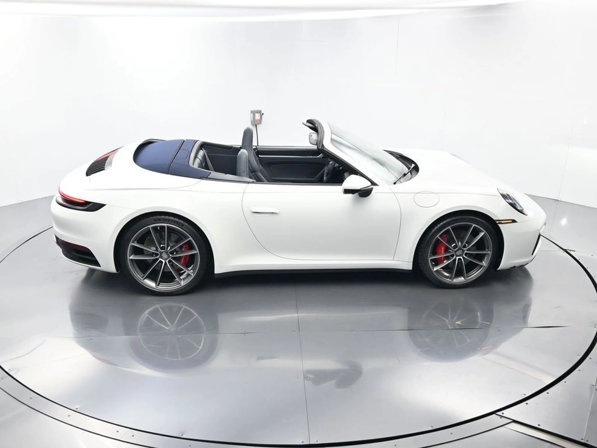 mph043_2175567608_d06ae24922797642597a902f91f59ff9_0413aa3617