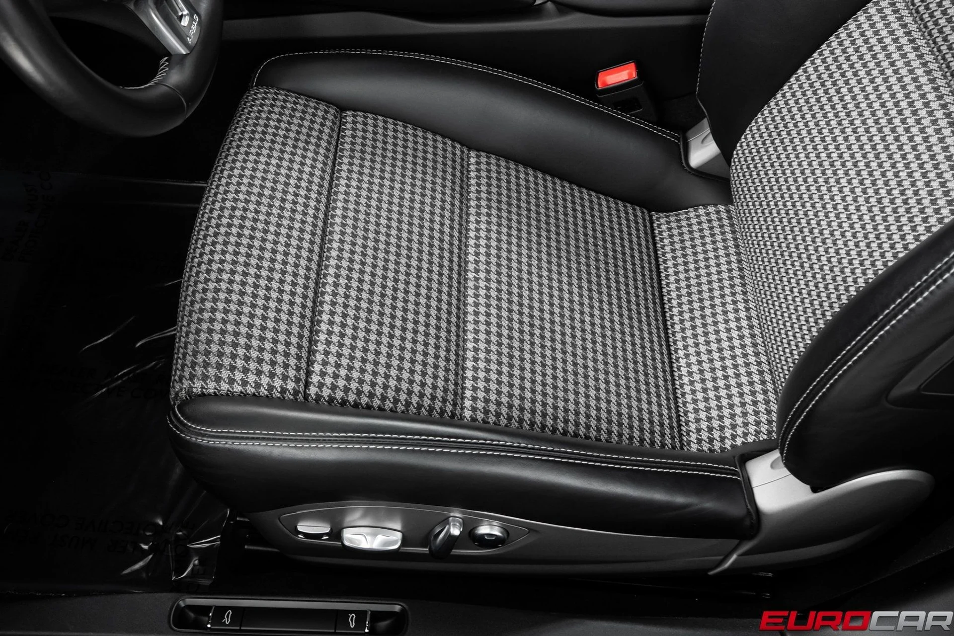 mph043_2219822588_image_44_c22cc2e695