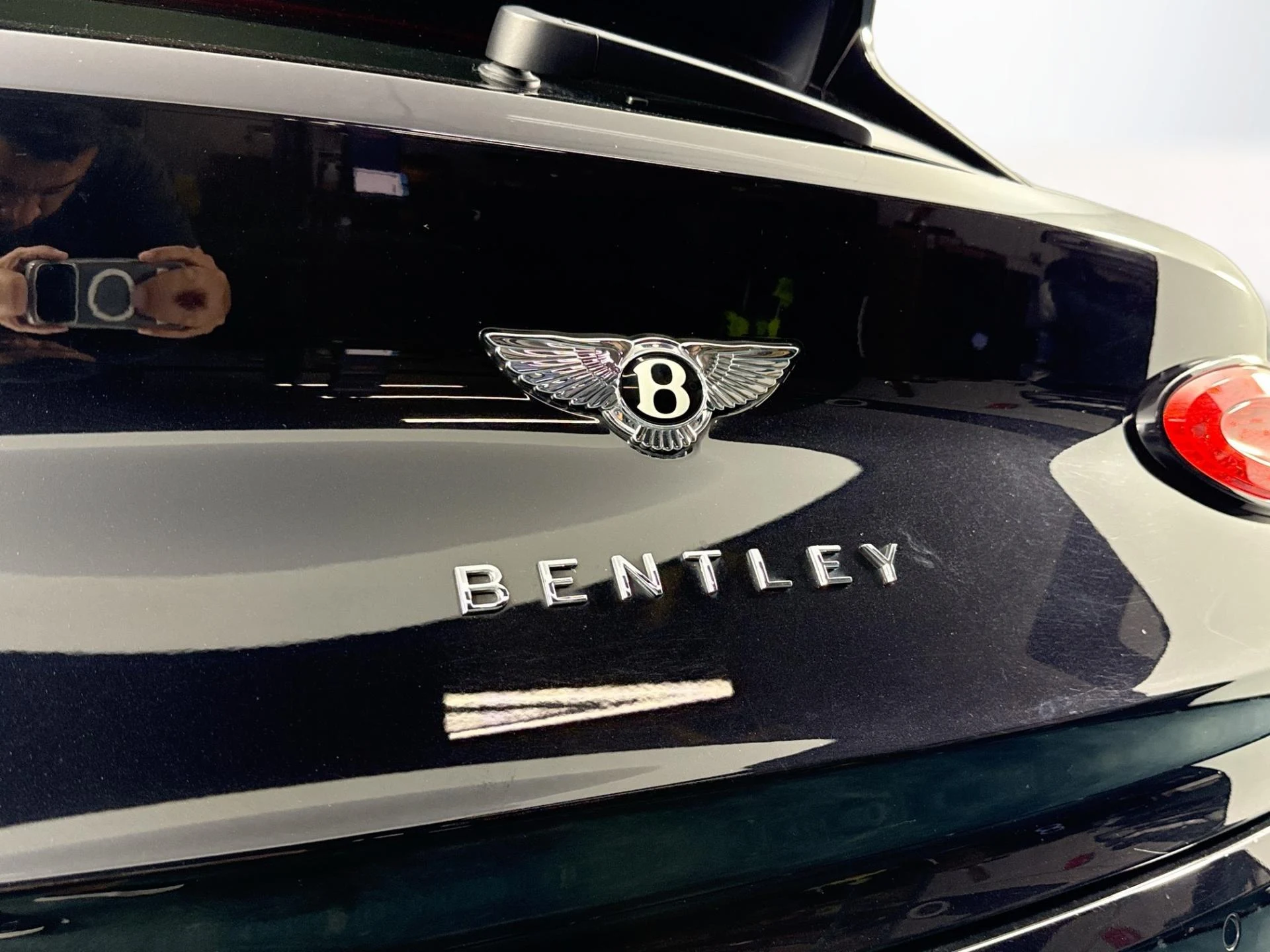mph043_223246380_Used_2022_Bentley_Bentayga_S_V8_1785195014_2591b0cfed