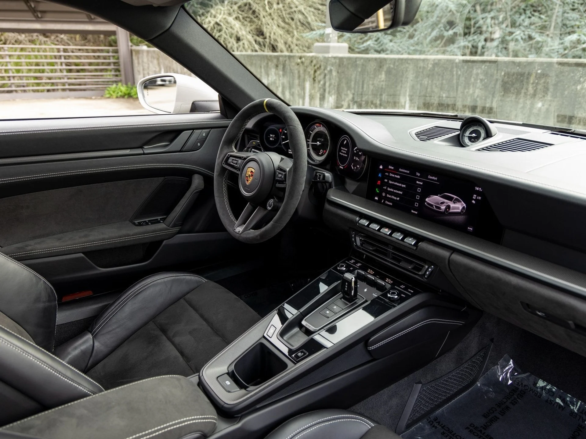 mph043_223639477_44_a1ba98f390