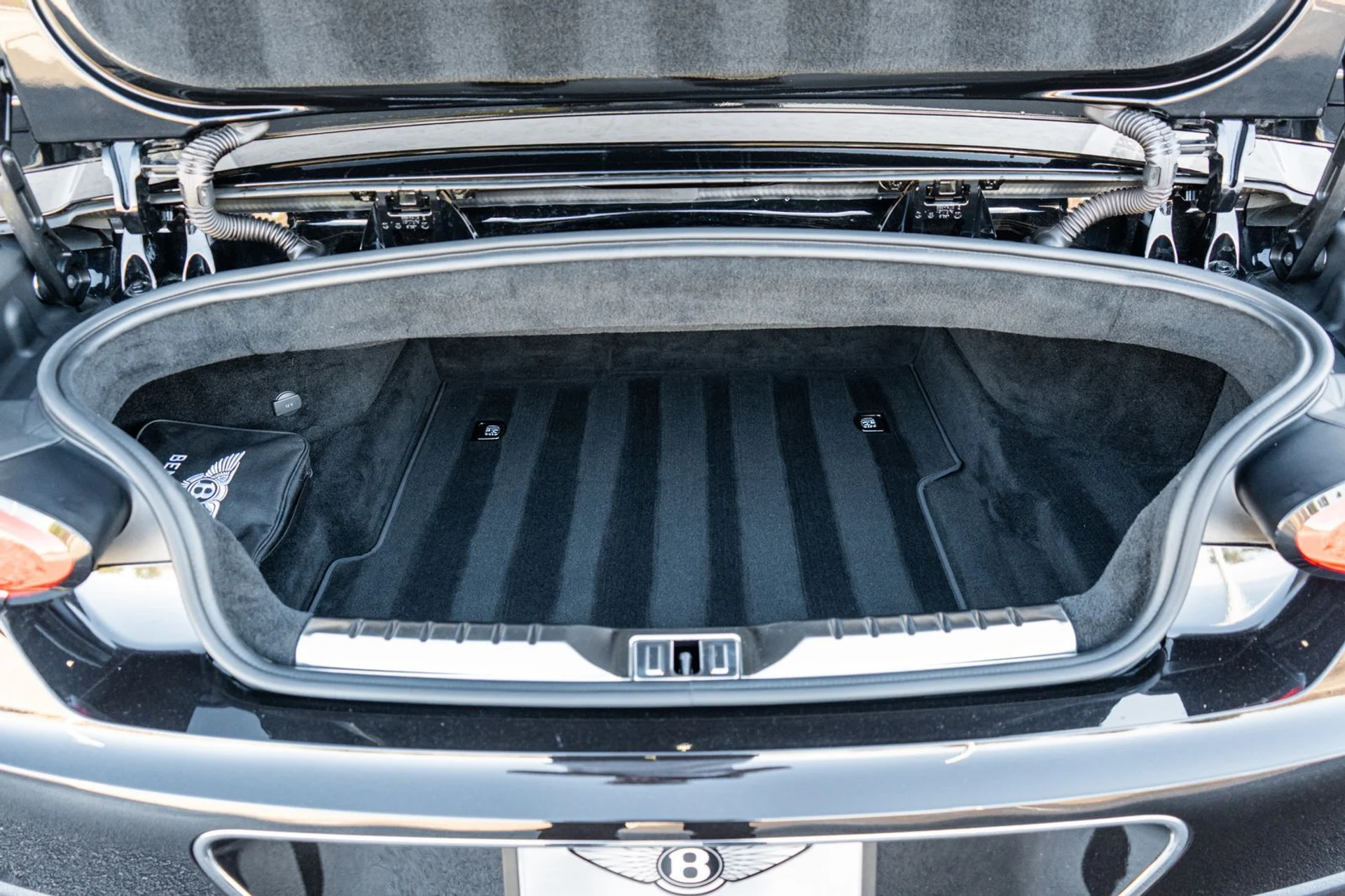 mph043_2249791678_9c3ddf89_726d_4db6_a6e6_8d8c061b7eb7_aa7cb13d13