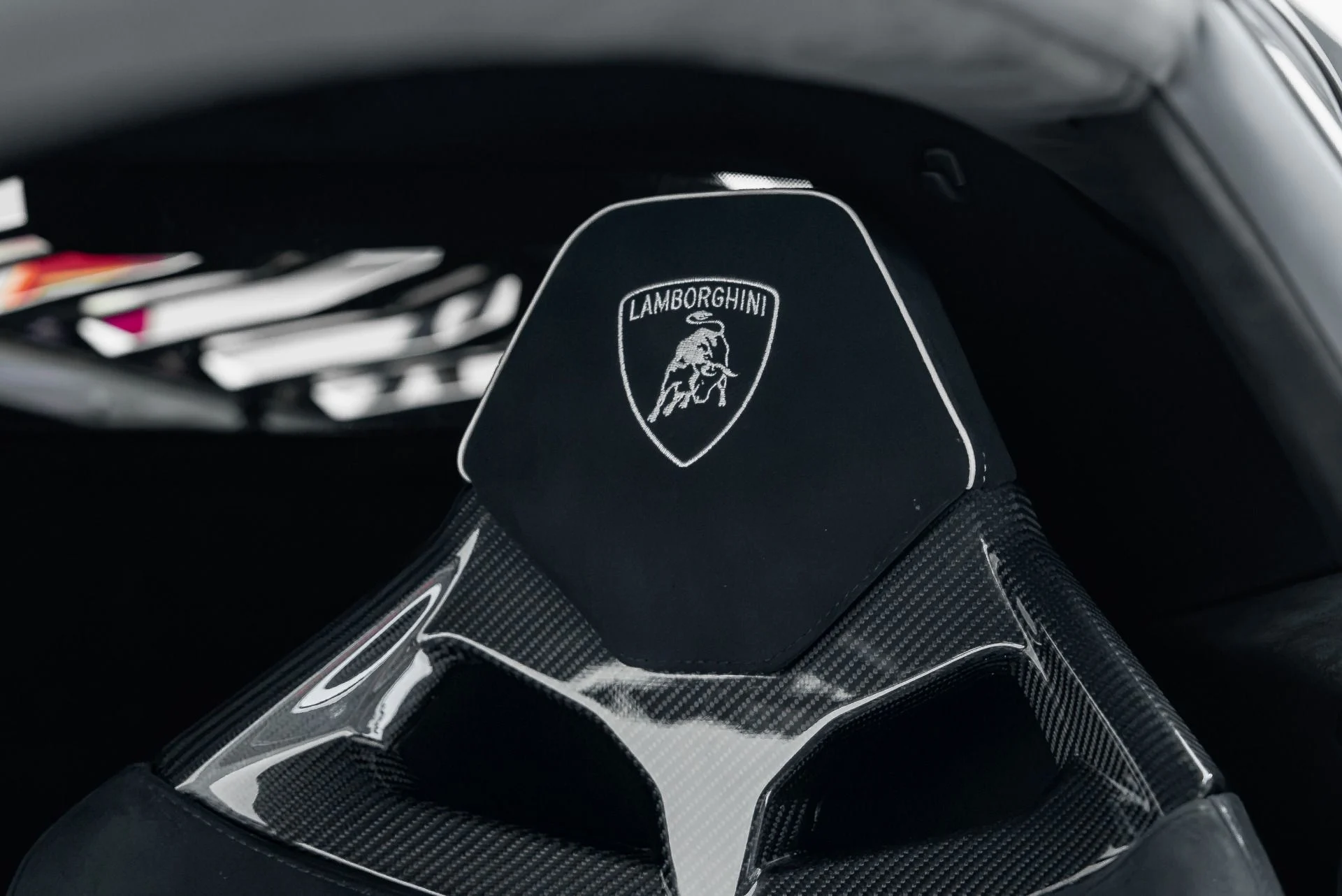 mph043_2263818295_Used_2022_Lamborghini_Huracan_STO_1790709112_dbe7059bb1