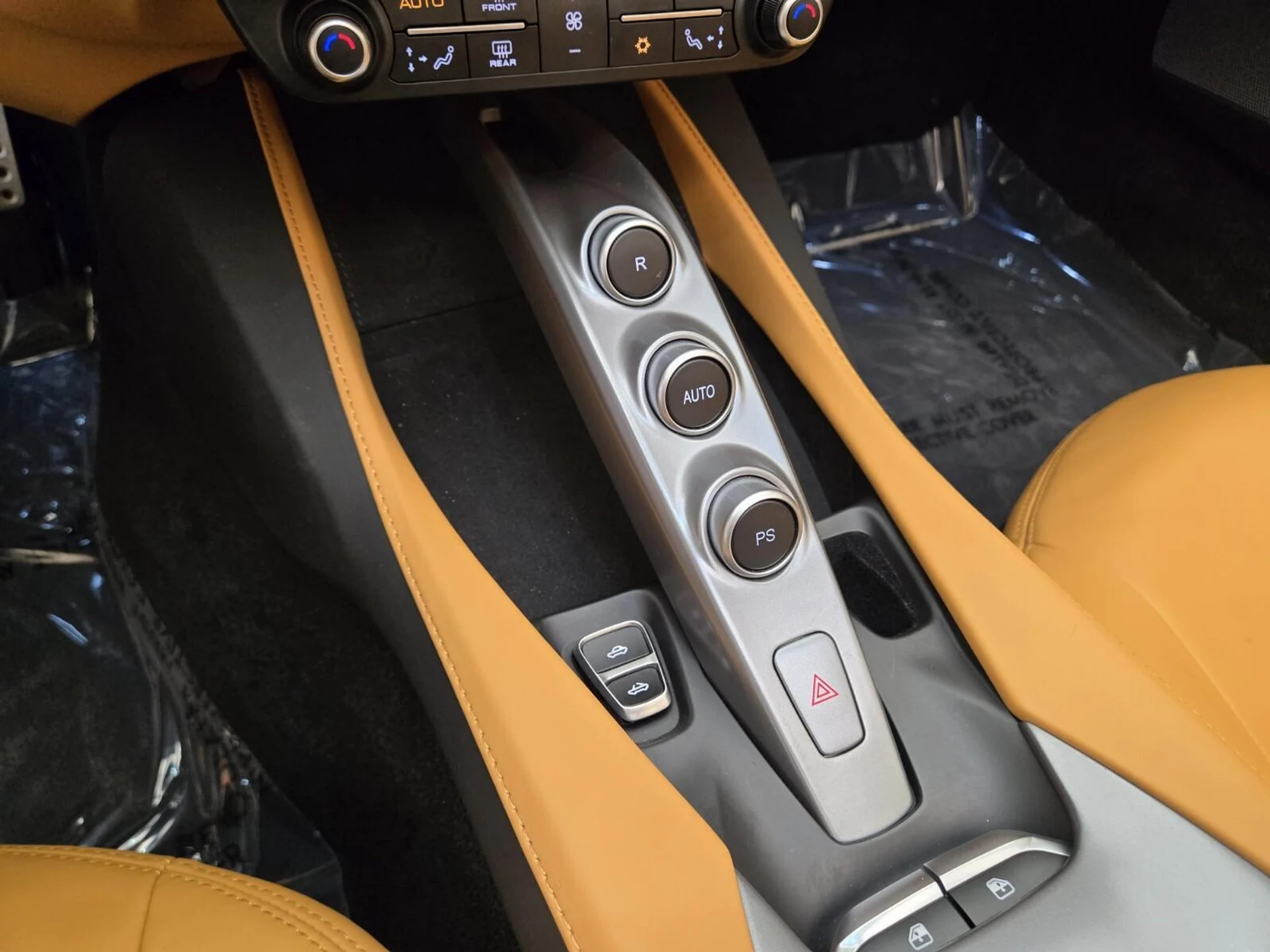 mph043_230452287_Used_2019_Ferrari_Portofino_1753251693_b43d2f7c8e