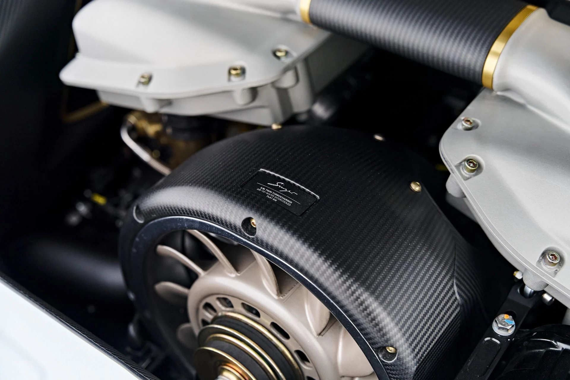 mph043_2314768032_Used_1990_Porsche_911_1789729666_115608d241