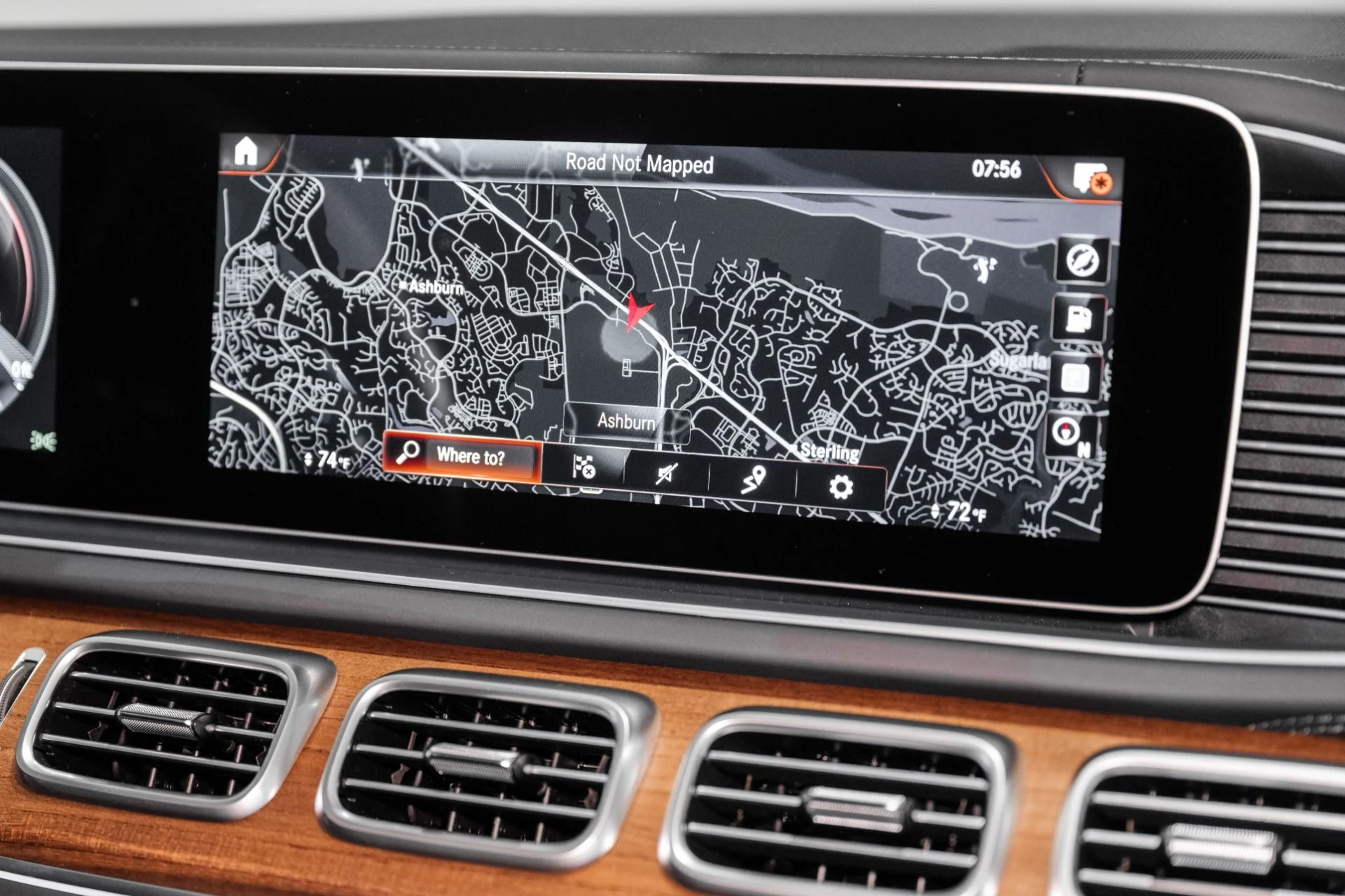 mph043_2326433977_Used_2023_Mercedes_Benz_GLS_Maybach_GLS_600_1762355740_242f96335b